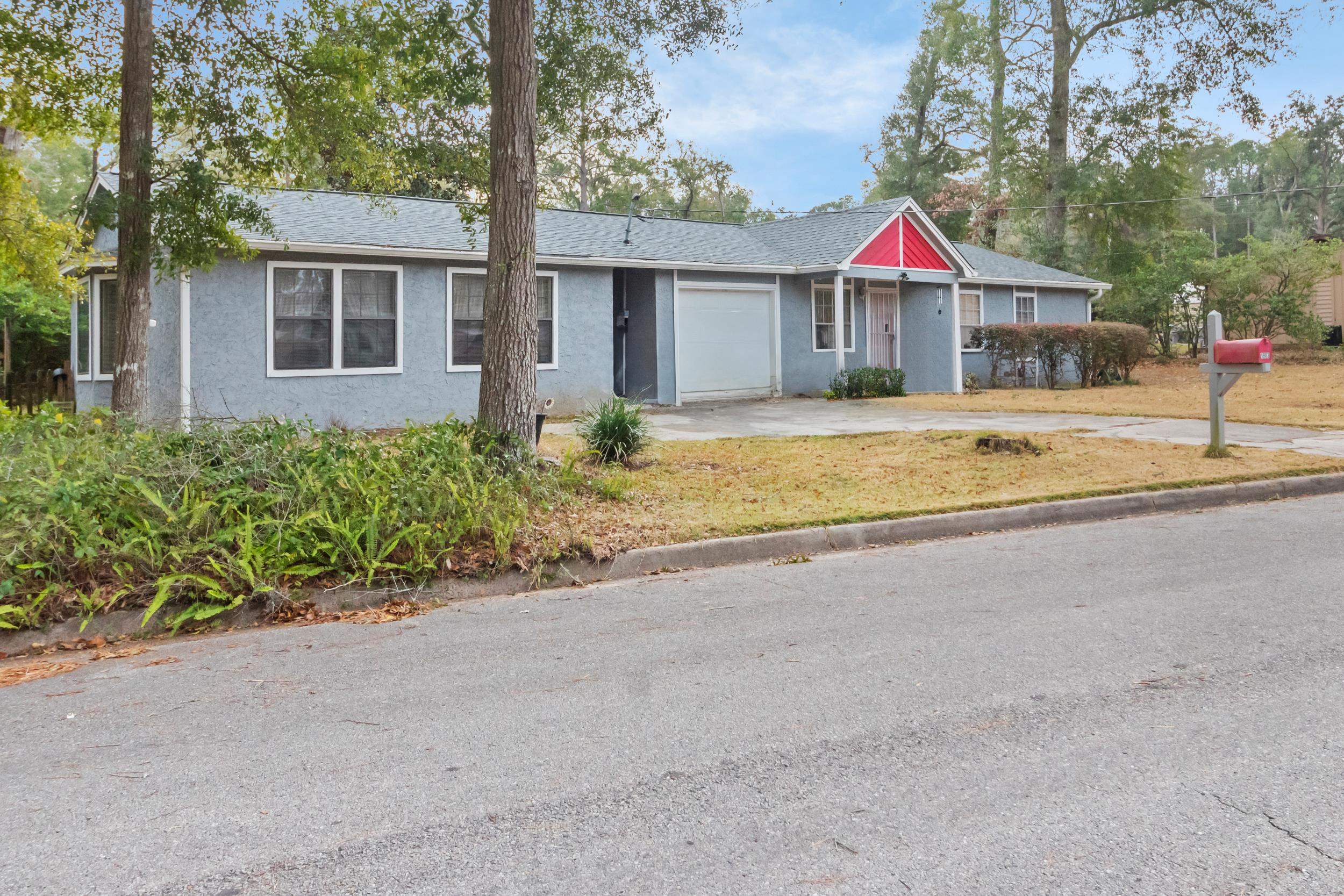 1903 Trapnell Street,TALLAHASSEE,Florida 32310,4 Bedrooms Bedrooms,2 BathroomsBathrooms,Detached single family,1903 Trapnell Street,366880
