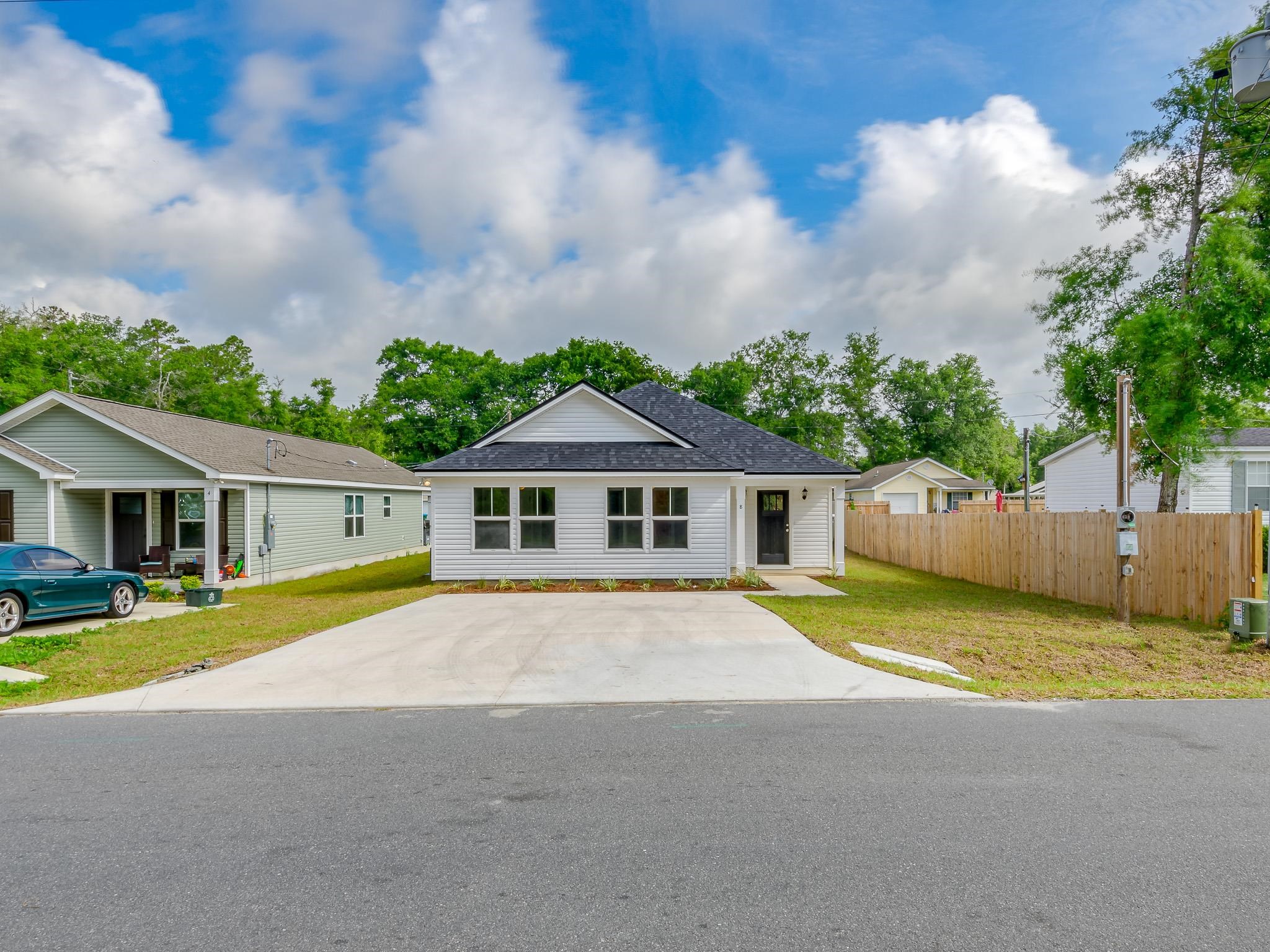 111 Melody Lane,CRAWFORDVILLE,Florida 32327,4 Bedrooms Bedrooms,2 BathroomsBathrooms,Detached single family,111 Melody Lane,368631