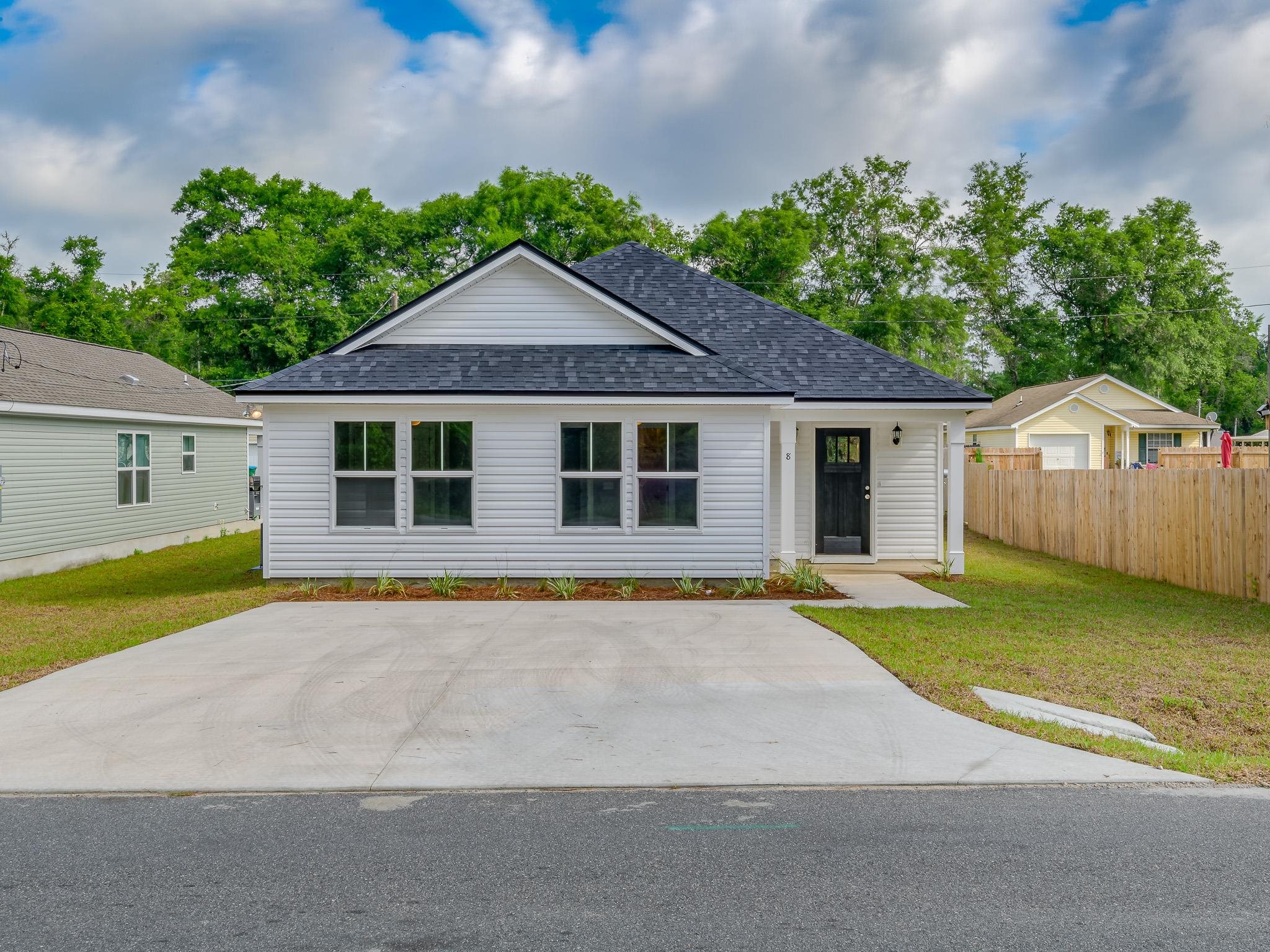 111 Melody Lane,CRAWFORDVILLE,Florida 32327,4 Bedrooms Bedrooms,2 BathroomsBathrooms,Detached single family,111 Melody Lane,368631