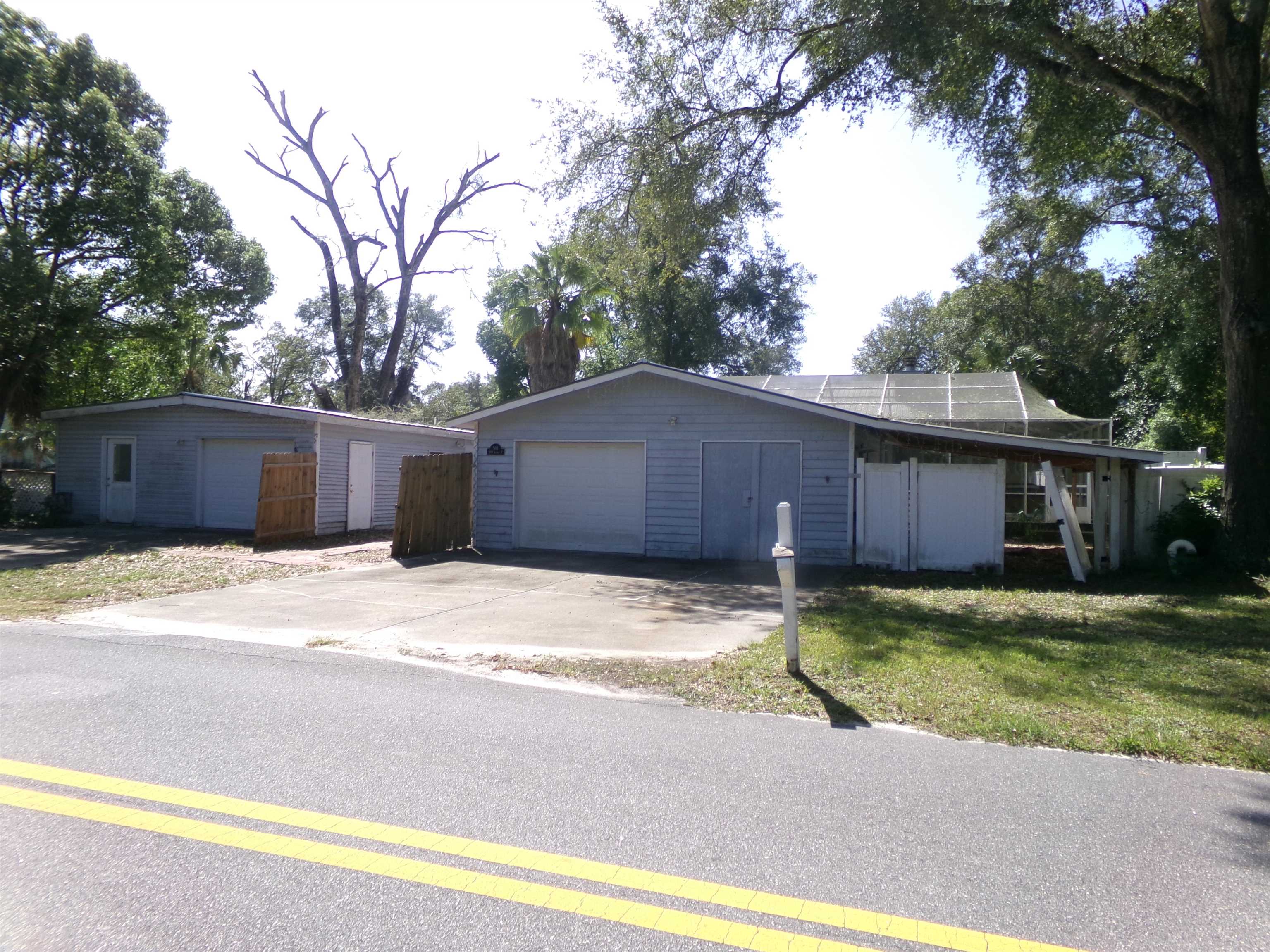 501 NW Avenue F Street,CARRABELLE,Florida 32322,4 Bedrooms Bedrooms,3 BathroomsBathrooms,Detached single family,501 NW Avenue F Street,365143