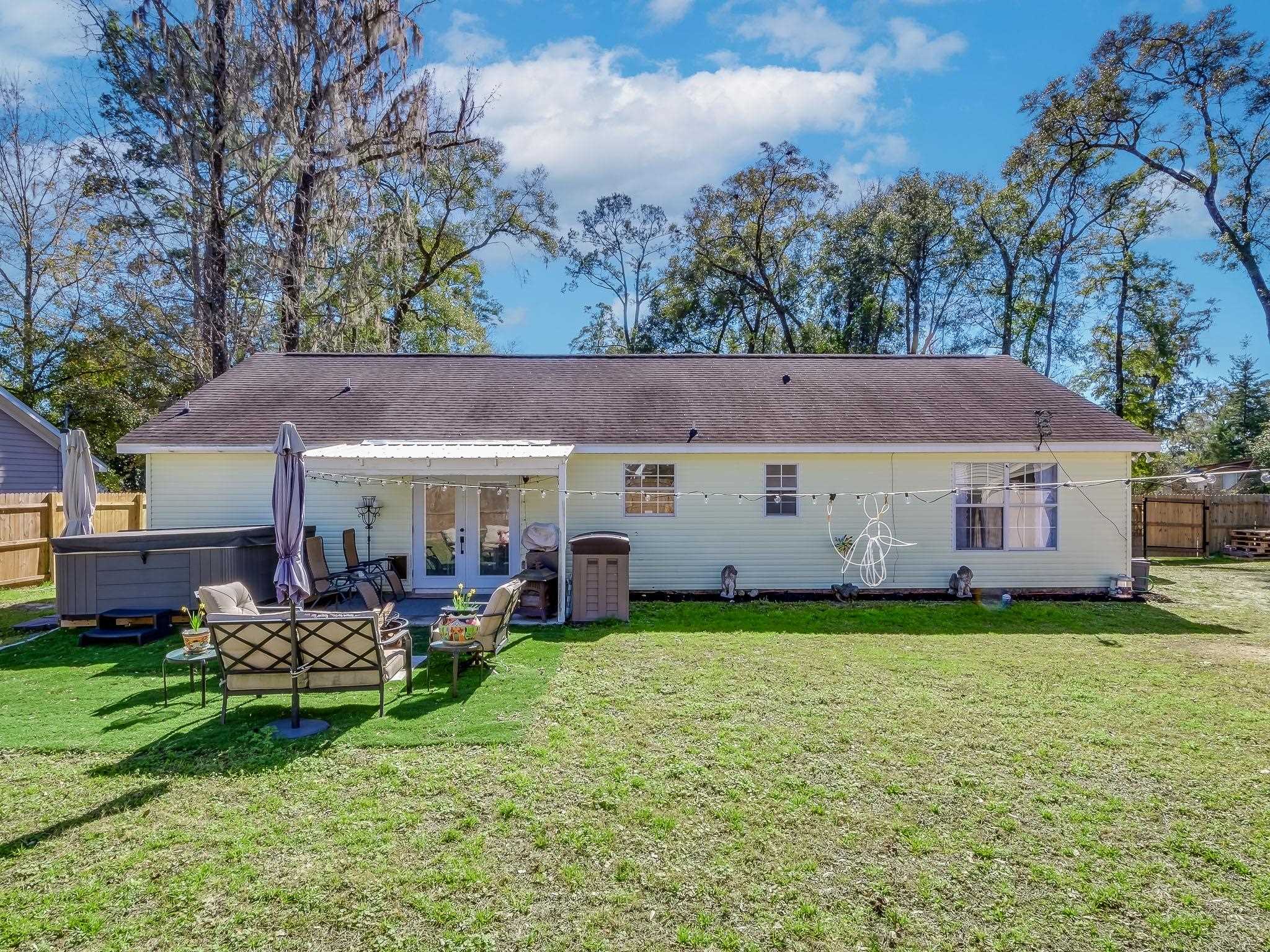 10 Sioux Trail,CRAWFORDVILLE,Florida 32327,3 Bedrooms Bedrooms,2 BathroomsBathrooms,Detached single family,10 Sioux Trail,368003