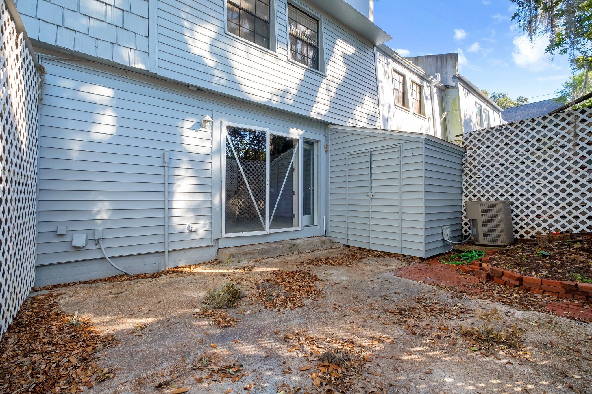 133 Oak Street,TALLAHASSEE,Florida 32301,2 Bedrooms Bedrooms,2 BathroomsBathrooms,Townhouse,133 Oak Street,368010