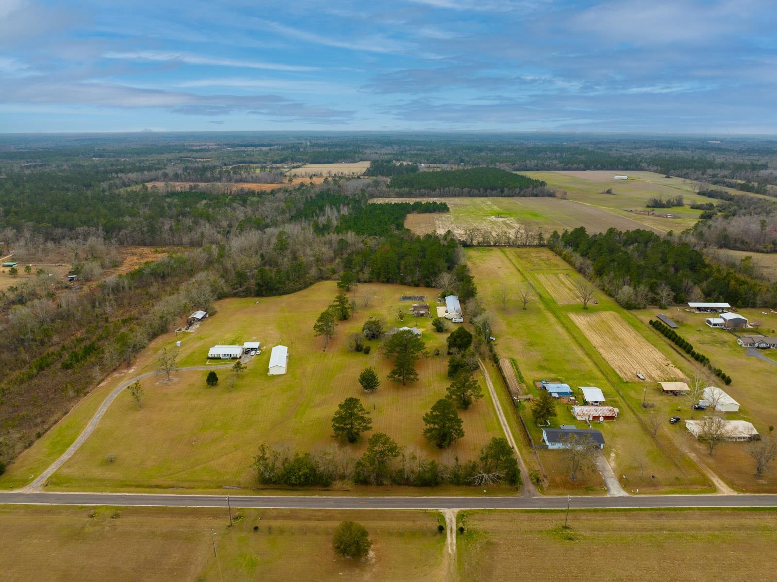 863 Lonnie Clark Road,QUINCY,Florida 32351,3 Bedrooms Bedrooms,2 BathroomsBathrooms,Detached single family,863 Lonnie Clark Road,368660