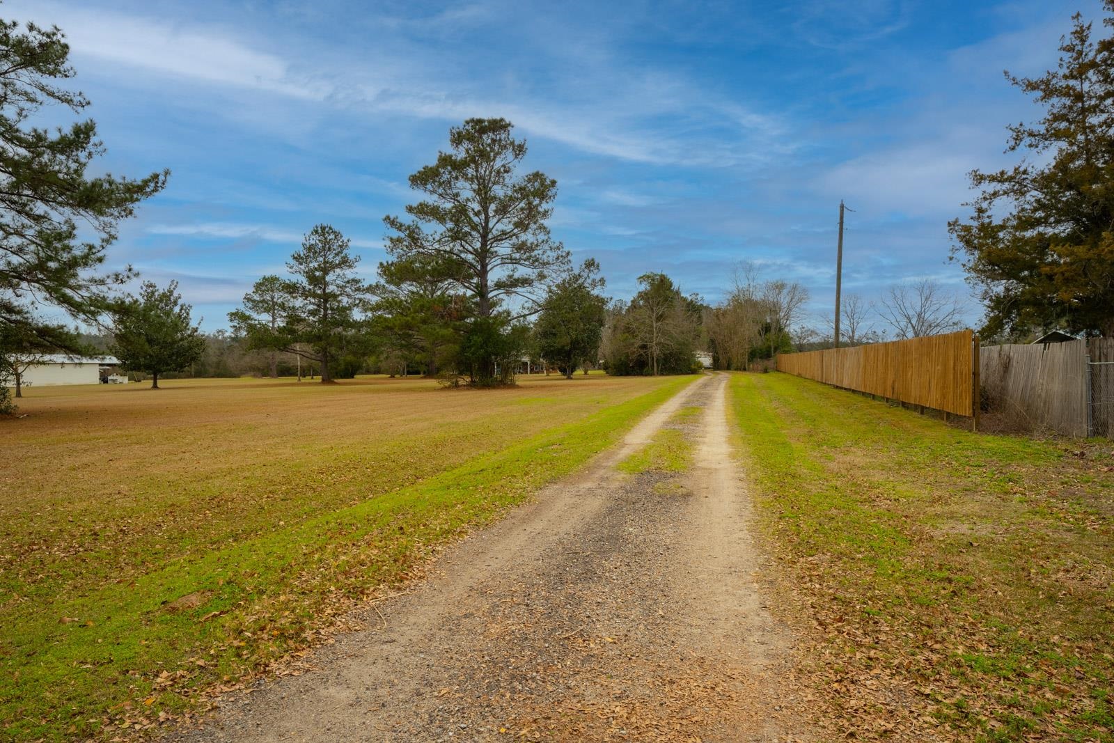 863 Lonnie Clark Road,QUINCY,Florida 32351,3 Bedrooms Bedrooms,2 BathroomsBathrooms,Detached single family,863 Lonnie Clark Road,368660