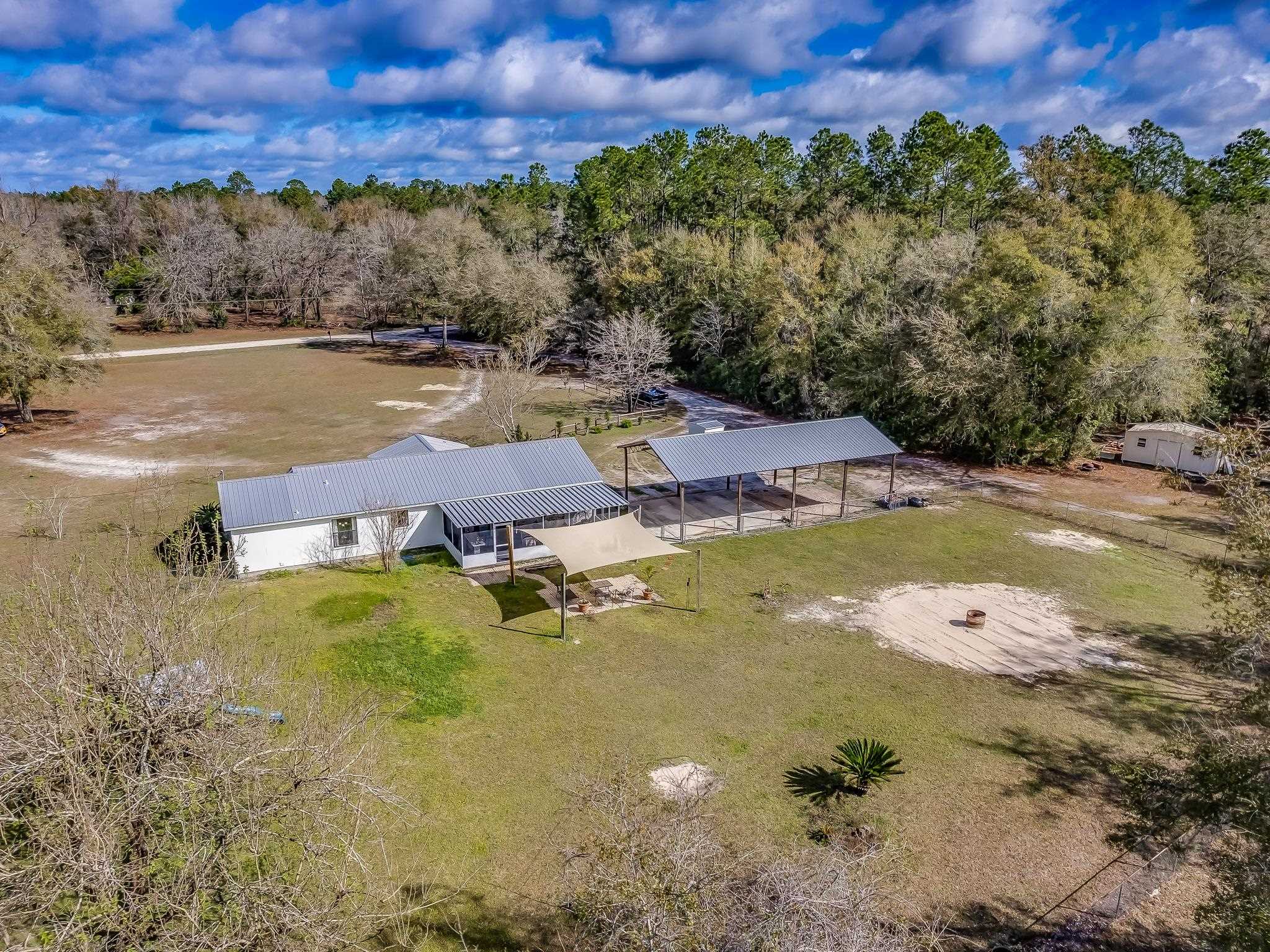 121 S Windsong Circle,CRAWFORDVILLE,Florida 32327,3 Bedrooms Bedrooms,2 BathroomsBathrooms,Detached single family,121 S Windsong Circle,369189