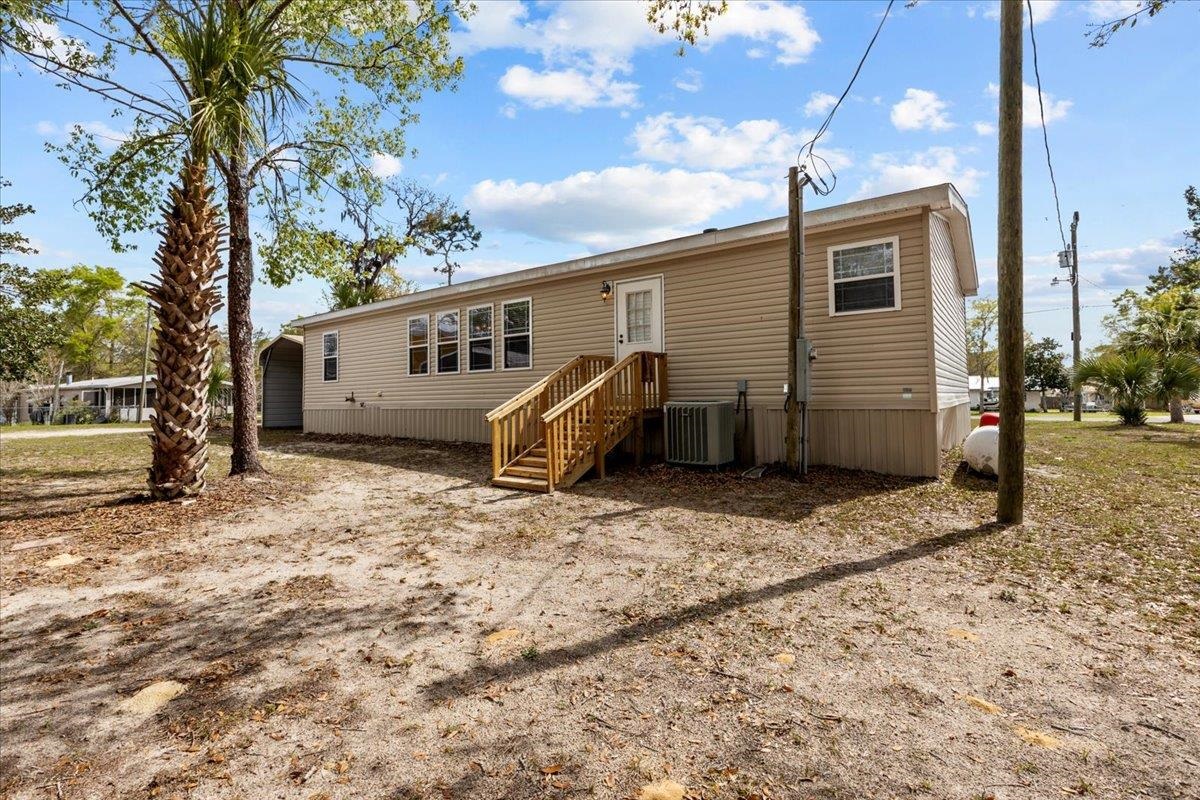 1515 SE First Avenue,STEINHATCHEE,Florida 32359-0000,3 Bedrooms Bedrooms,2 BathroomsBathrooms,Manuf/mobile home,1515 SE First Avenue,369663