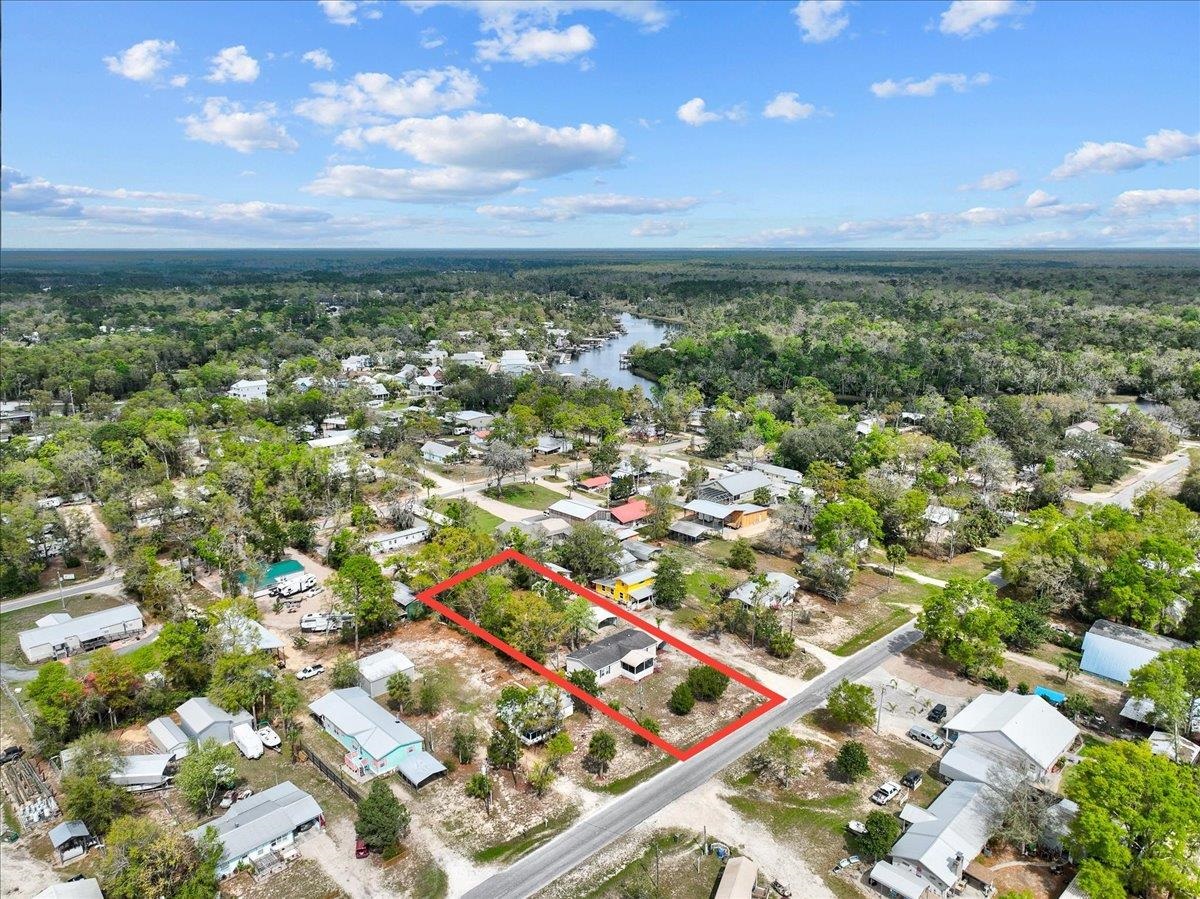 1515 SE First Avenue,STEINHATCHEE,Florida 32359-0000,3 Bedrooms Bedrooms,2 BathroomsBathrooms,Manuf/mobile home,1515 SE First Avenue,369663