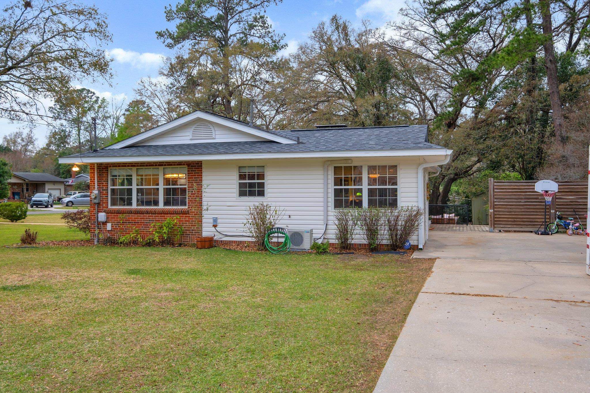 1416 Frederick Drive,TALLAHASSEE,Florida 32308,3 Bedrooms Bedrooms,2 BathroomsBathrooms,Detached single family,1416 Frederick Drive,369196