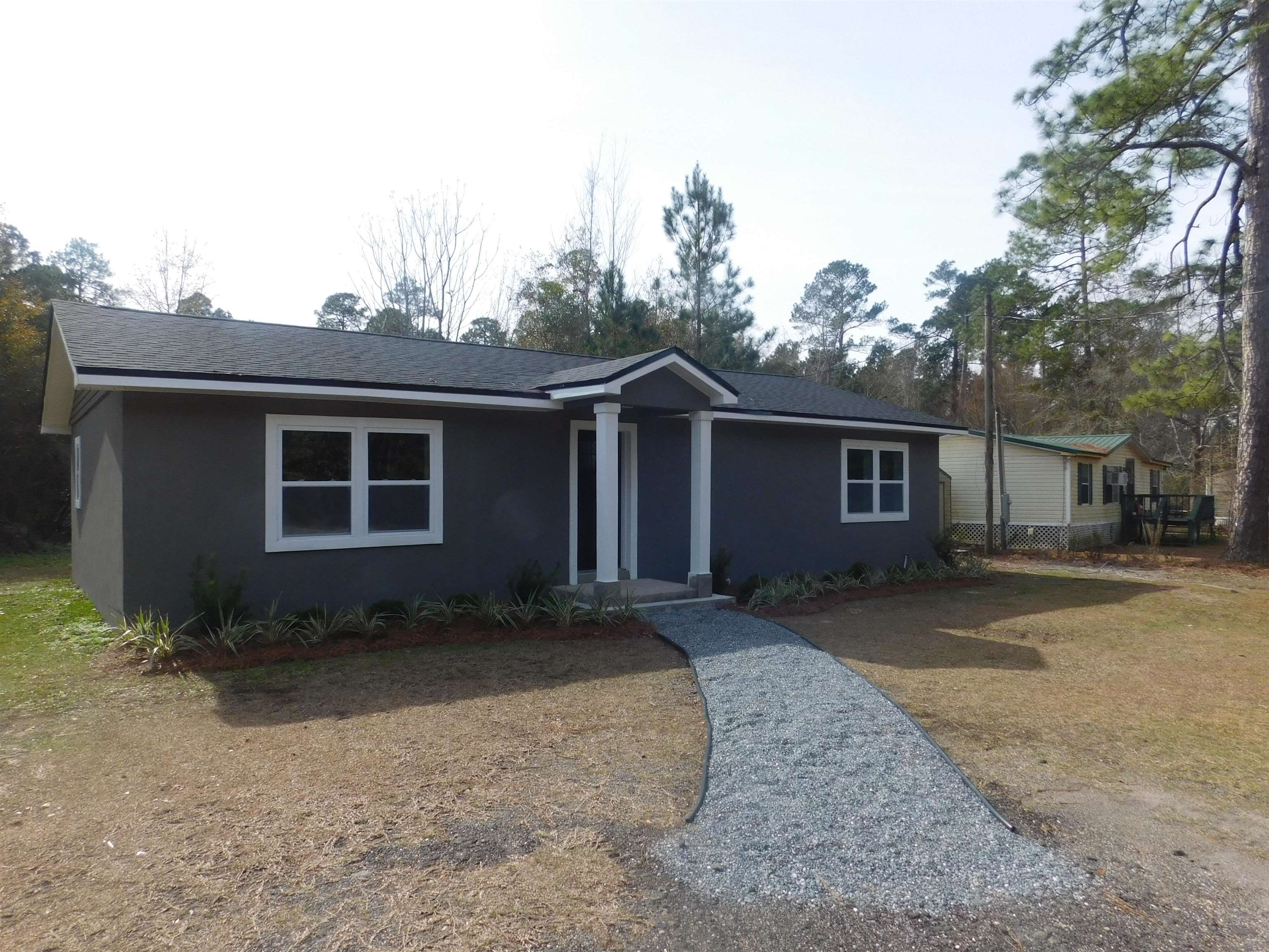 2554 PROVIDENCE Road,QUINCY,Florida 32351-5555,3 Bedrooms Bedrooms,2 BathroomsBathrooms,Detached single family,2554 PROVIDENCE Road,368030