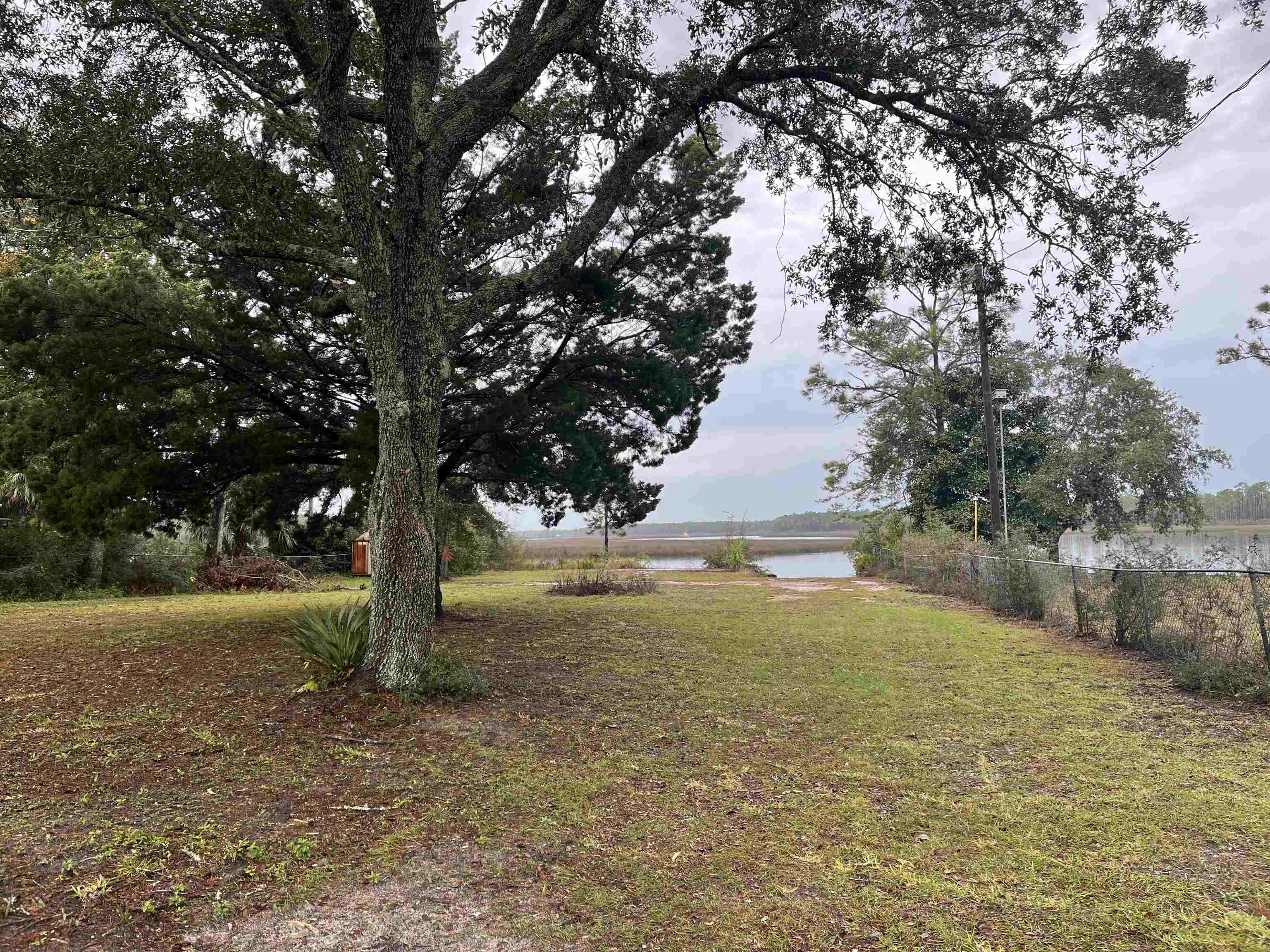 562 River,CARRABELLE,Florida 32322,Lots and land,River,366219
