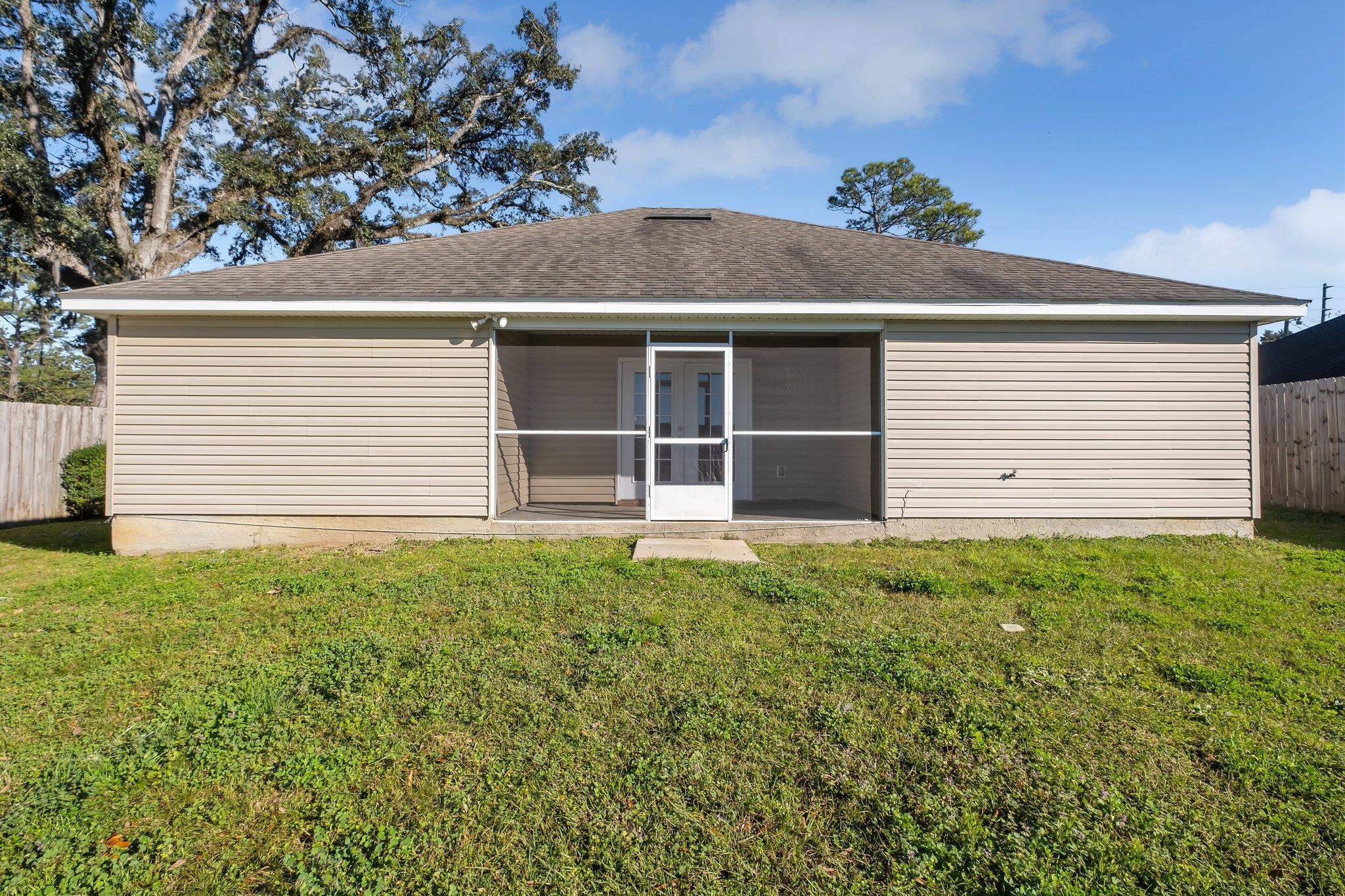 2635 Mission Road,TALLAHASSEE,Florida 32304,4 Bedrooms Bedrooms,3 BathroomsBathrooms,Detached single family,2635 Mission Road,368050