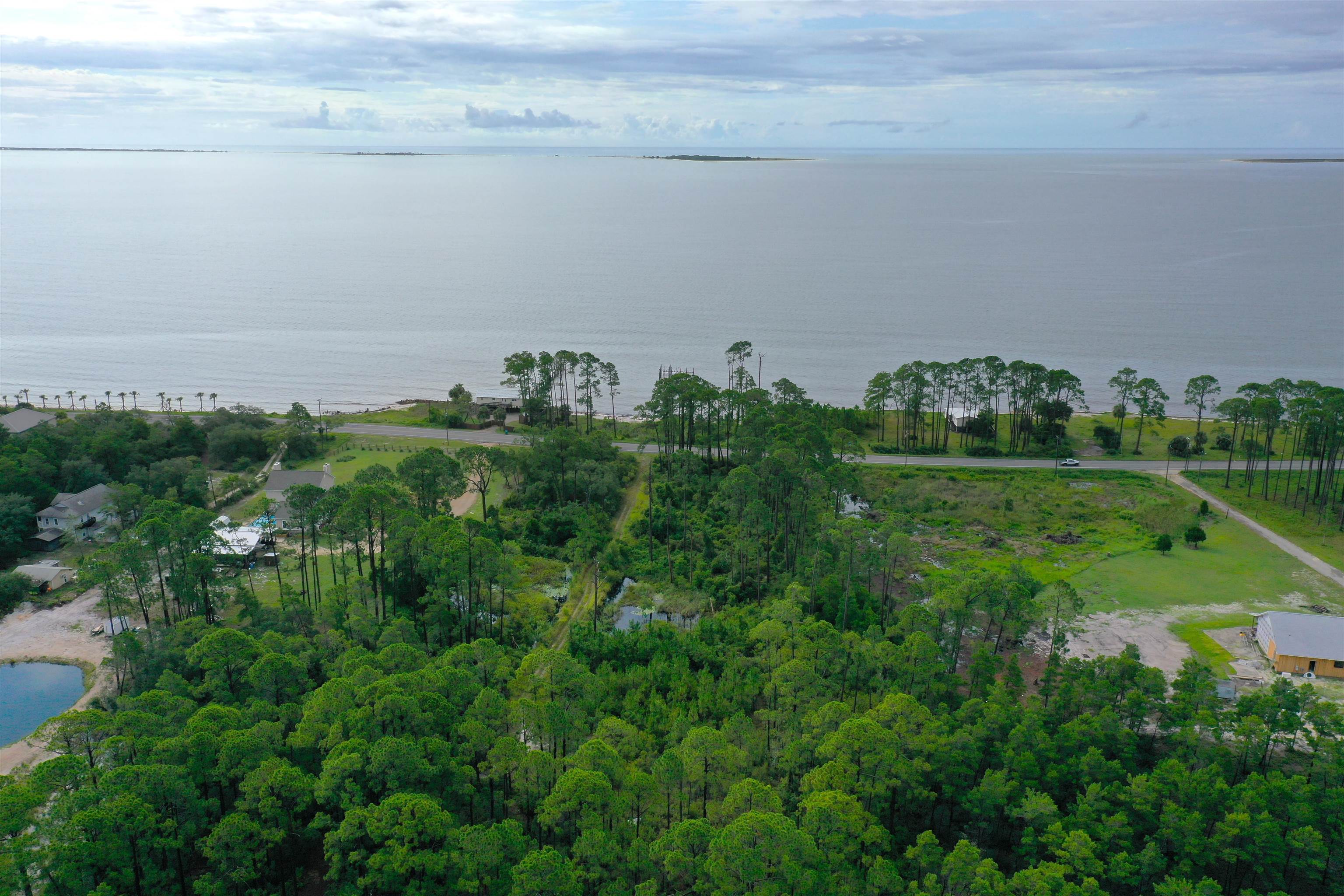 2137 98,CARRABELLE,Florida 32322,Lots and land,98,361602