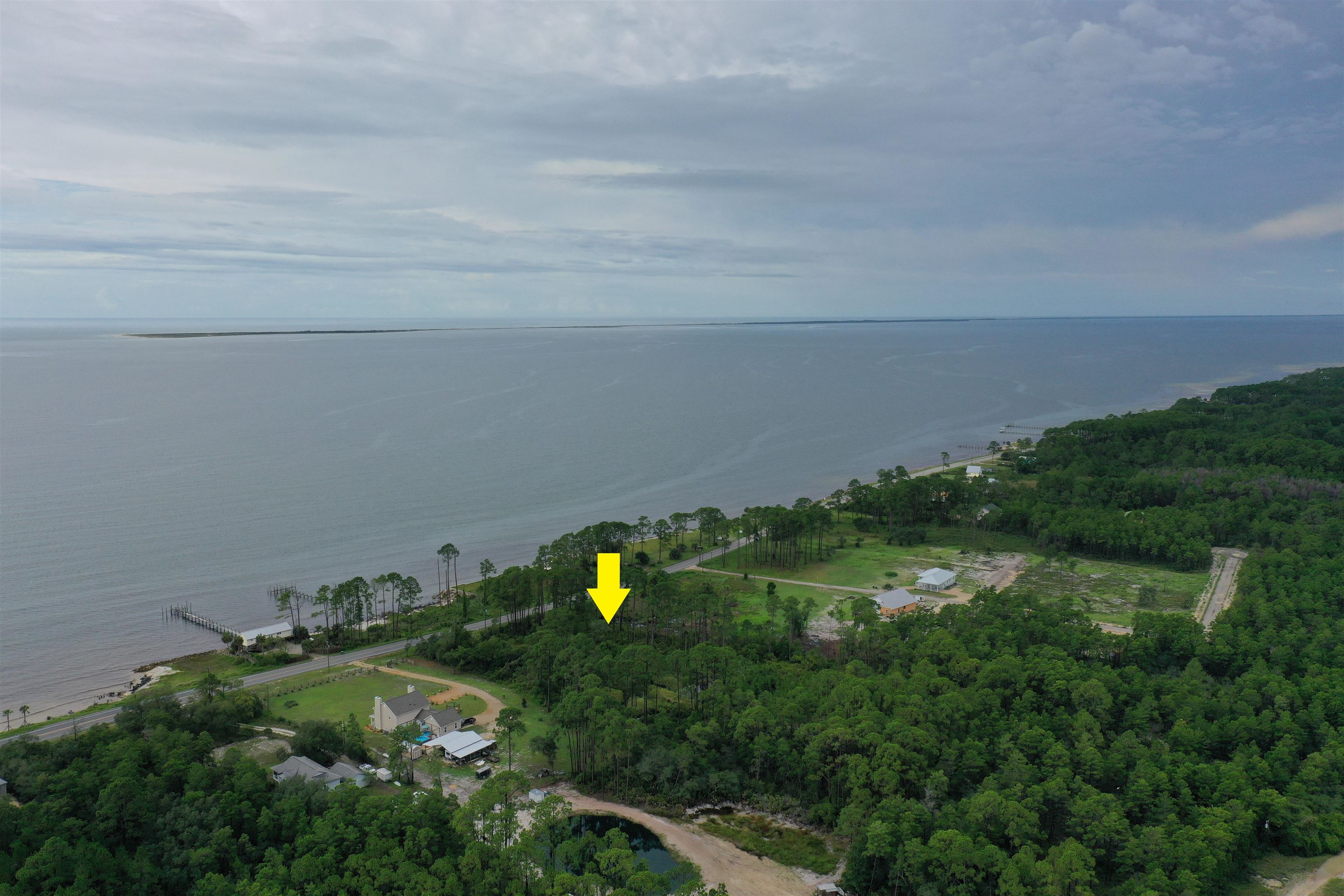 2137 98,CARRABELLE,Florida 32322,Lots and land,98,361602