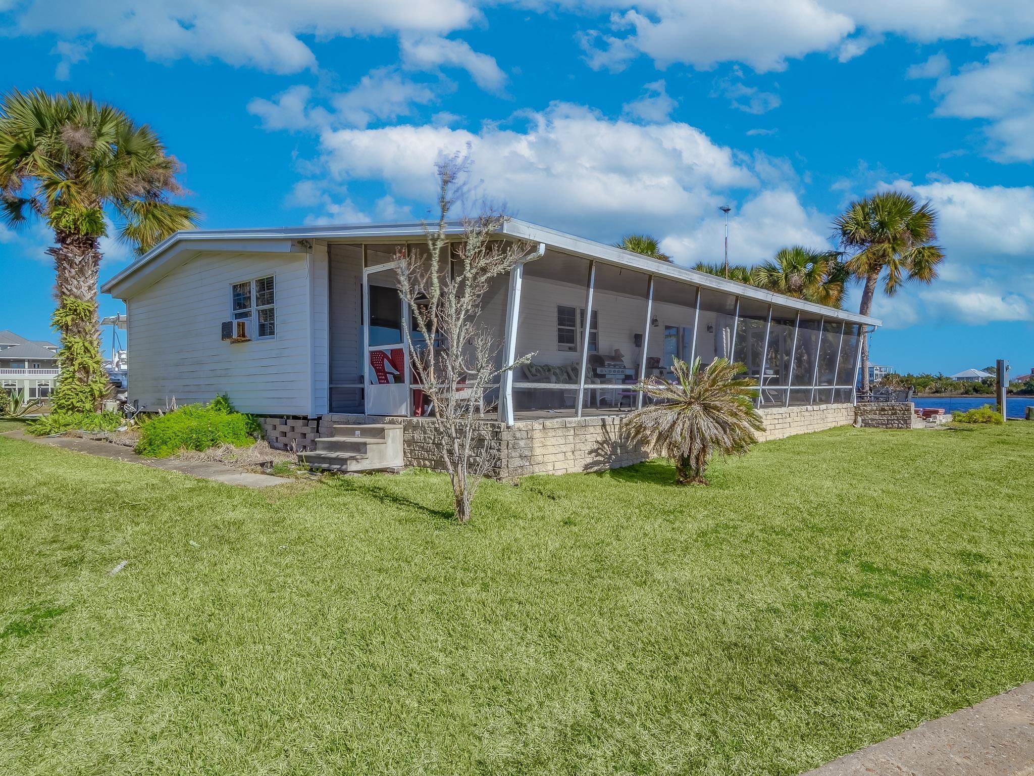 71 CONNIE Drive,CRAWFORDVILLE,Florida 32327,3 Bedrooms Bedrooms,2 BathroomsBathrooms,Manuf/mobile home,71 CONNIE Drive,367168