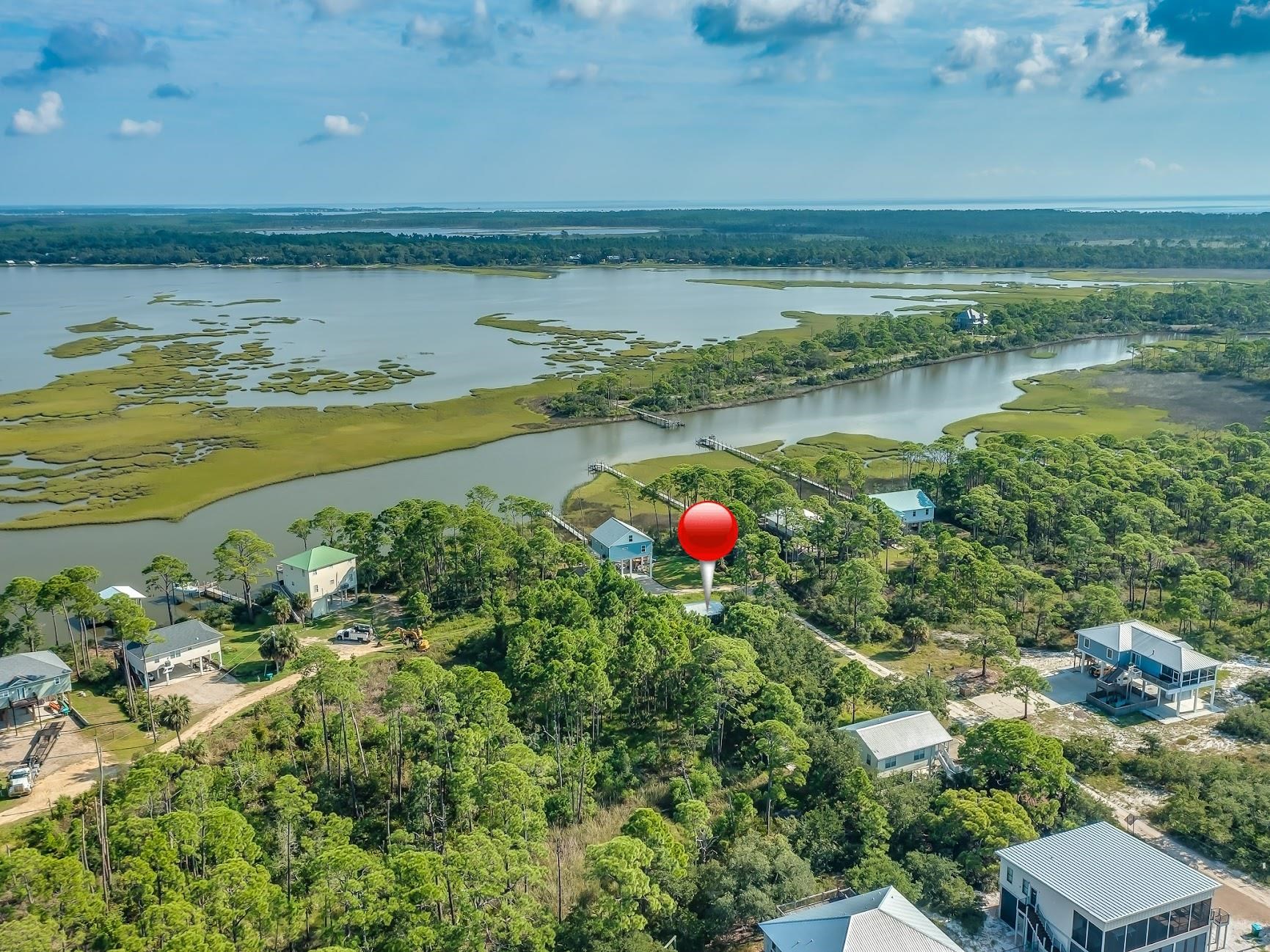 16 Pelican Street,ALLIGATOR POINT,Florida 32346,2 Bedrooms Bedrooms,1 BathroomBathrooms,Detached single family,16 Pelican Street,368075