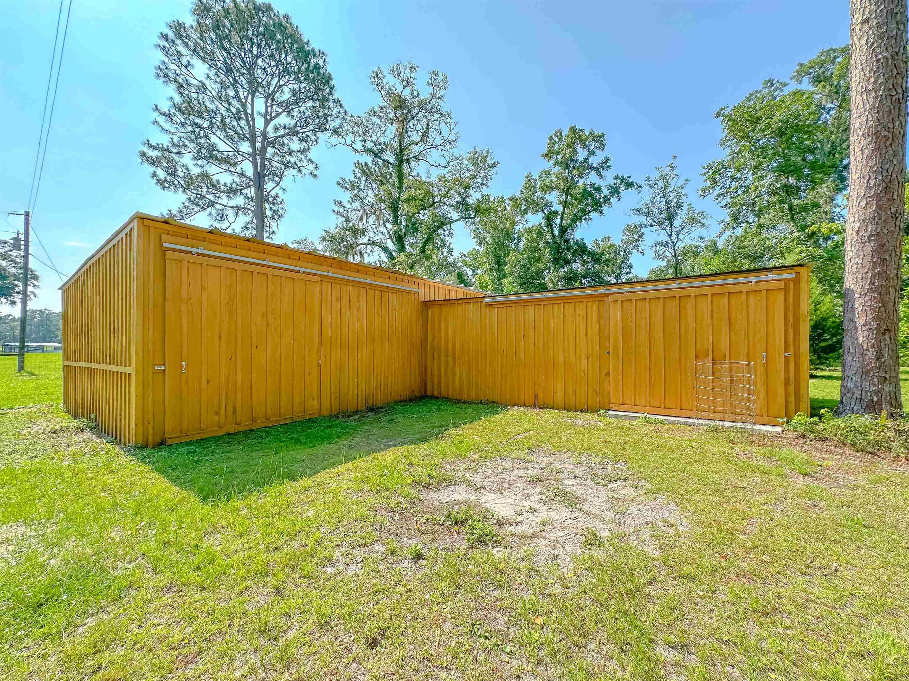 243 Glover Lane,CRAWFORDVILLE,Florida 32327,3 Bedrooms Bedrooms,2 BathroomsBathrooms,Detached single family,243 Glover Lane,360697