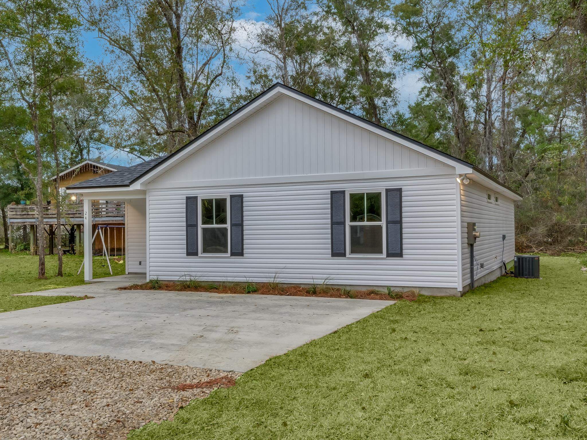 237 Tafflinger Road,CRAWFORDVILLE,Florida 32327,3 Bedrooms Bedrooms,2 BathroomsBathrooms,Detached single family,237 Tafflinger Road,367237