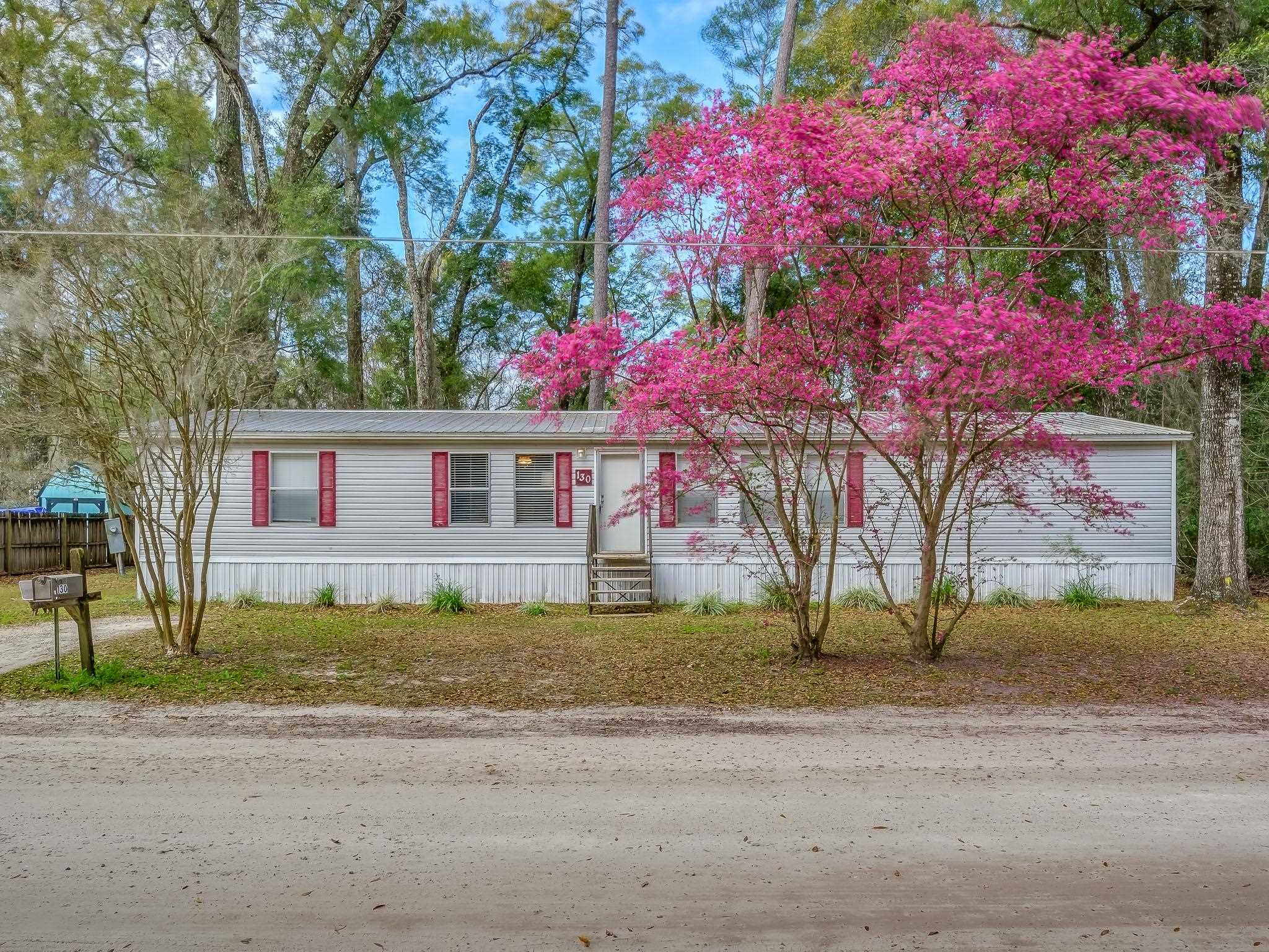 130 Dakota Drive,CRAWFORDVILLE,Florida 32327,3 Bedrooms Bedrooms,3 BathroomsBathrooms,Manuf/mobile home,130 Dakota Drive,369710