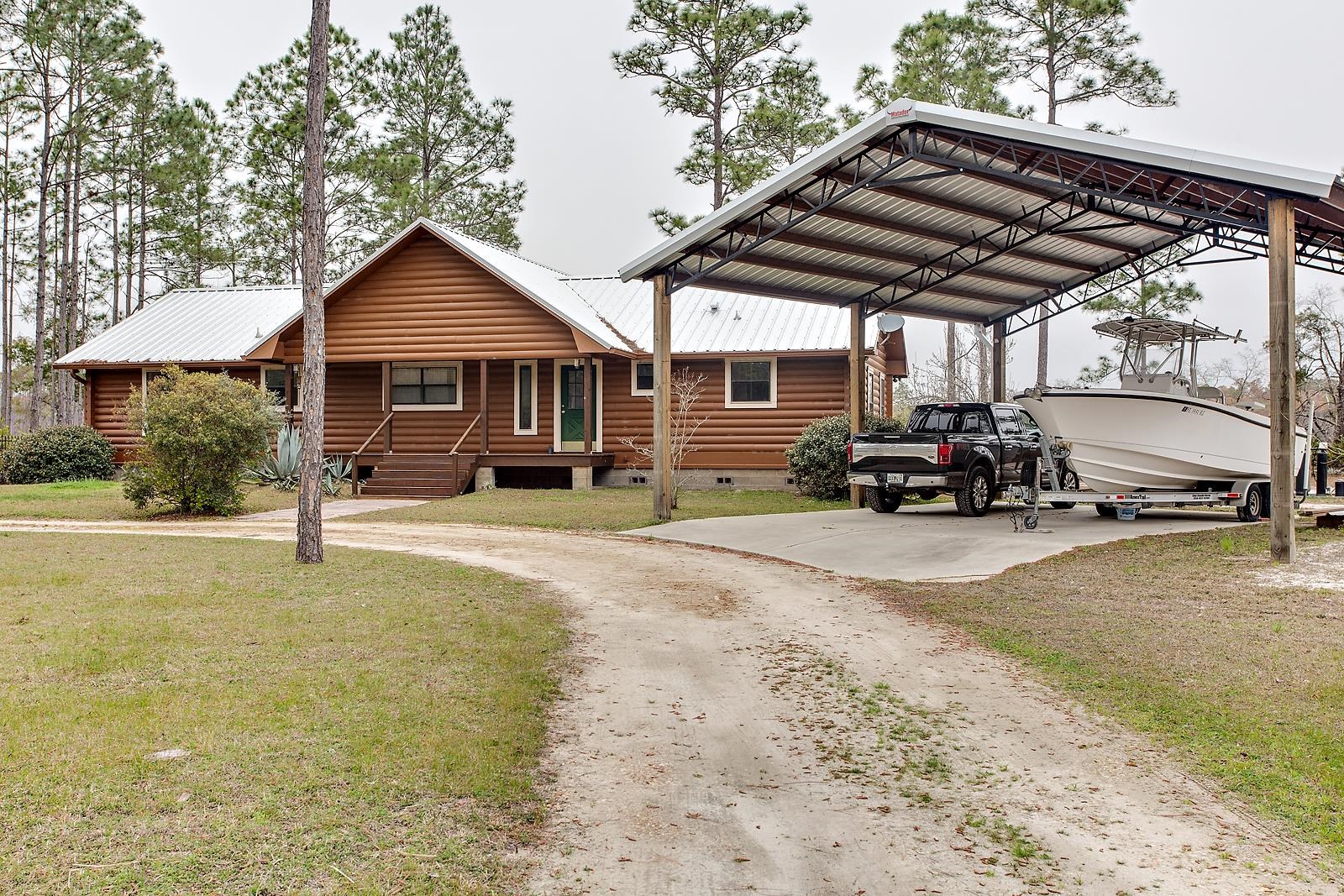 33 White Way,CARRABELLE,Florida 32322,3 Bedrooms Bedrooms,2 BathroomsBathrooms,Detached single family,33 White Way,369261