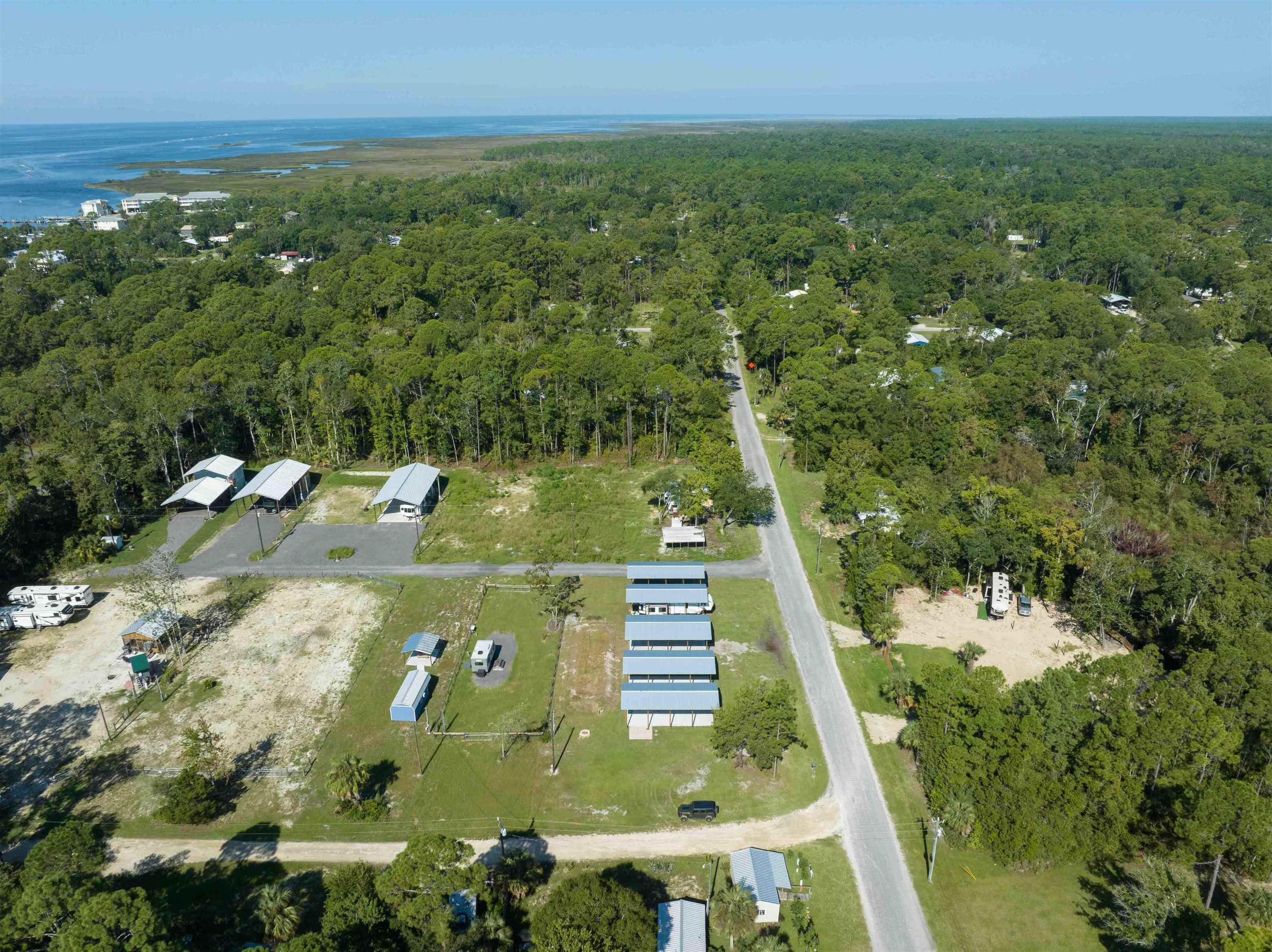 8 Fourth,STEINHATCHEE,Florida 32359,Lots and land,Fourth,362794