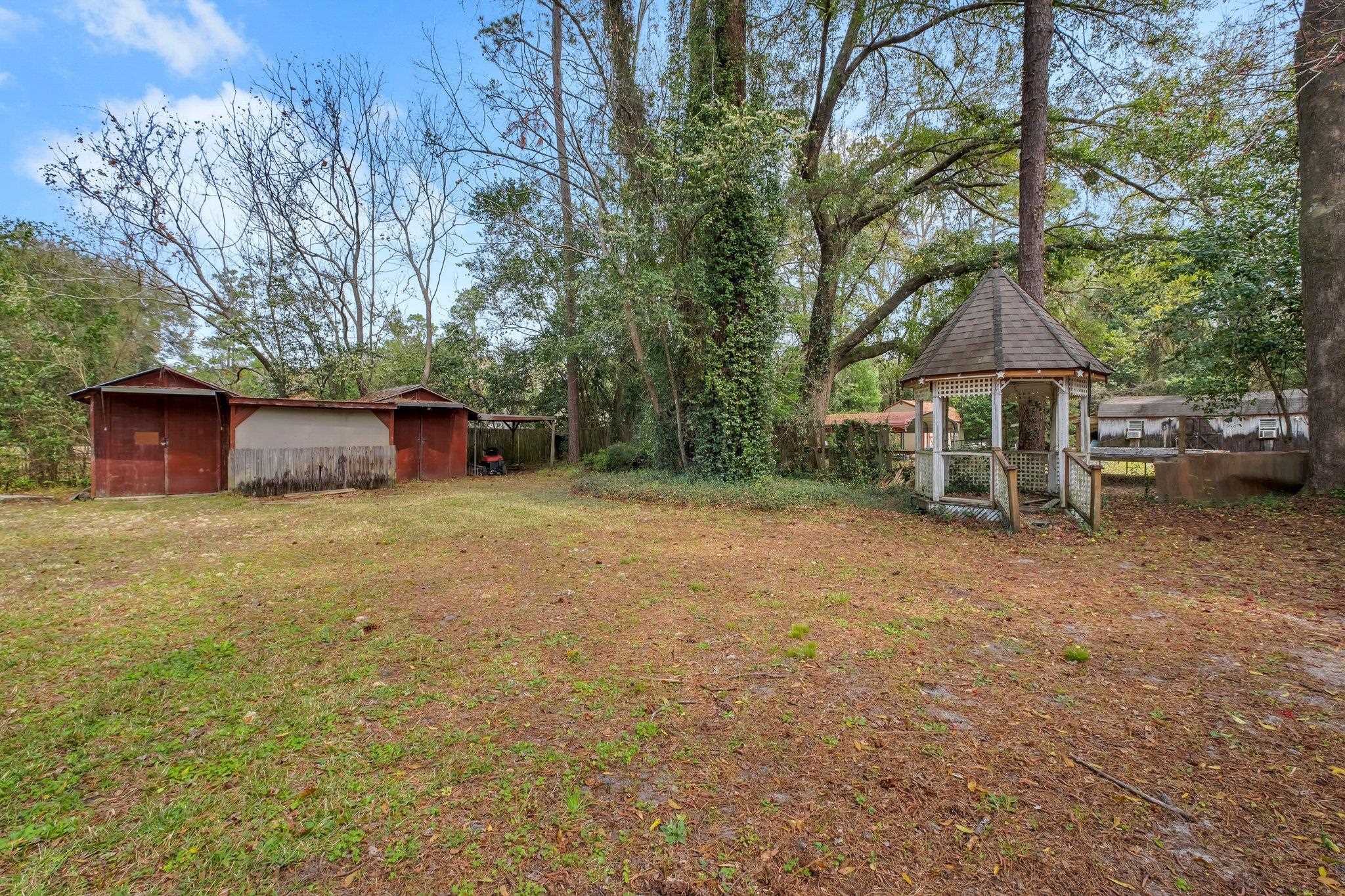2040 Page Road,TALLAHASSEE,Florida 32305,3 Bedrooms Bedrooms,2 BathroomsBathrooms,Detached single family,2040 Page Road,369264