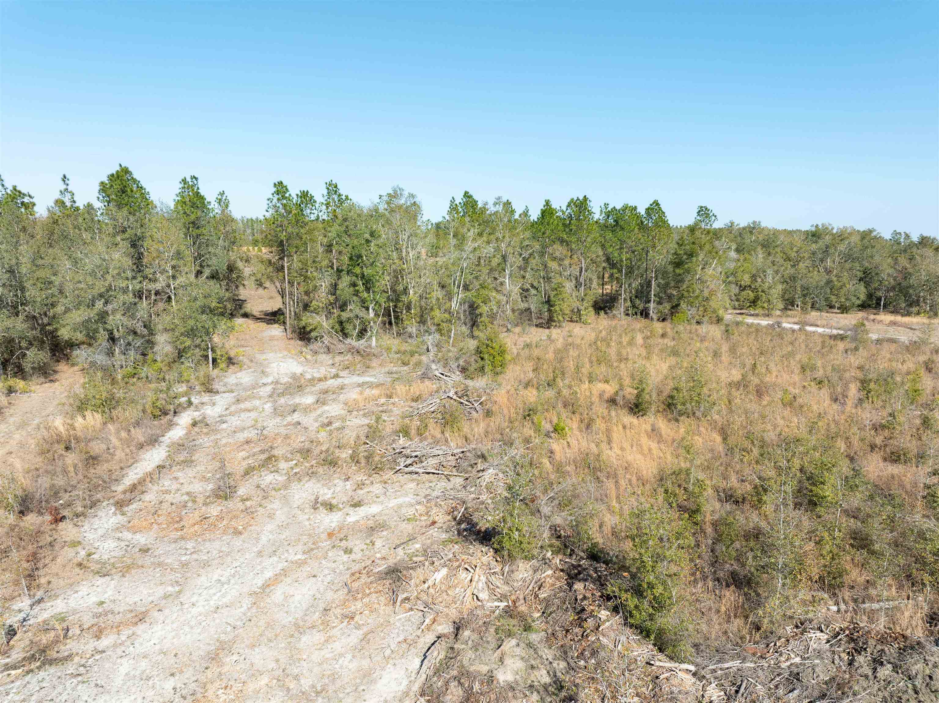 BEULAH CHURCH,LEE,Florida 32059,Lots and land,BEULAH CHURCH,367127