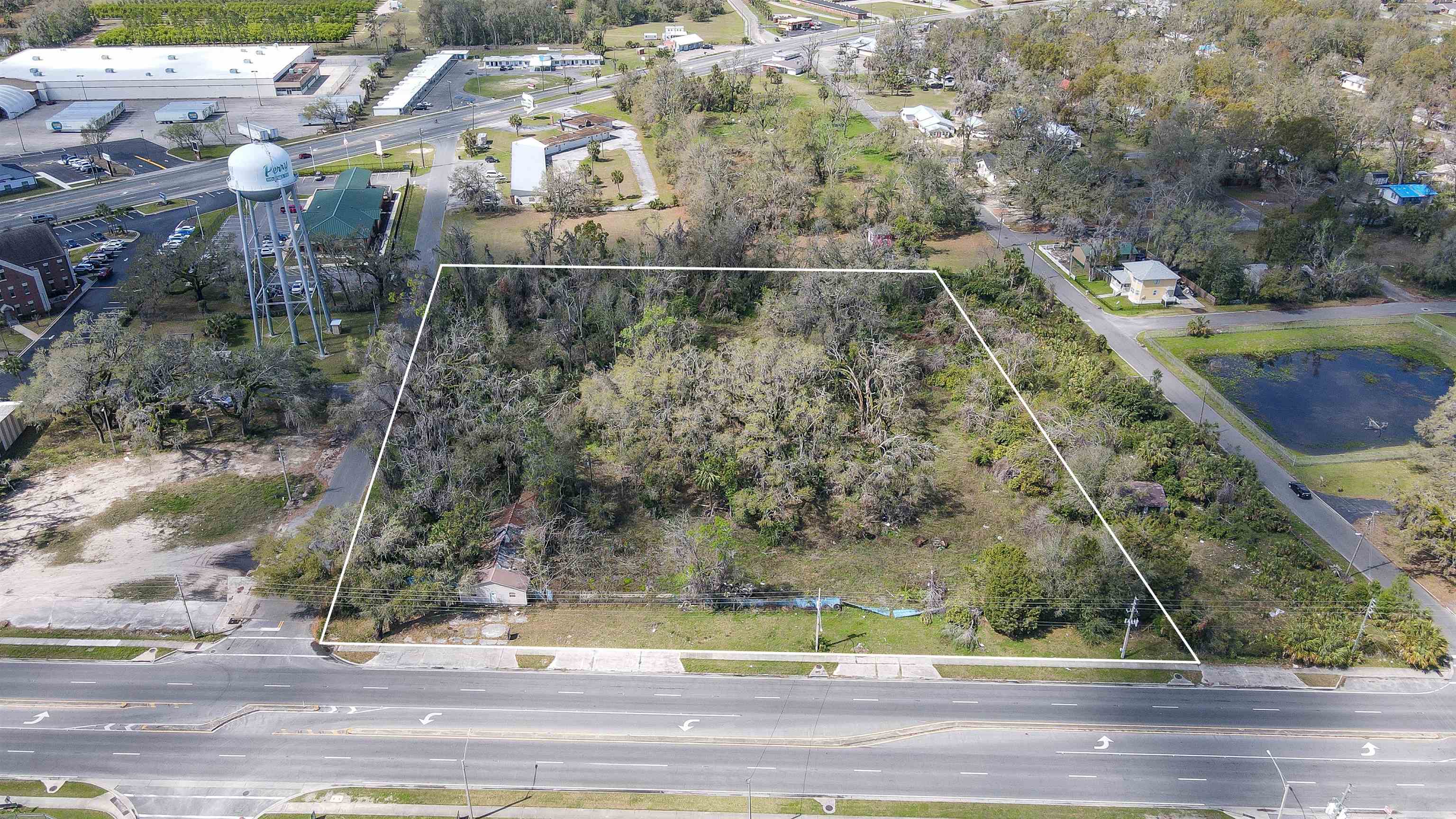 1949 Jefferson,PERRY,Florida 32348,Lots and land,Jefferson,369427