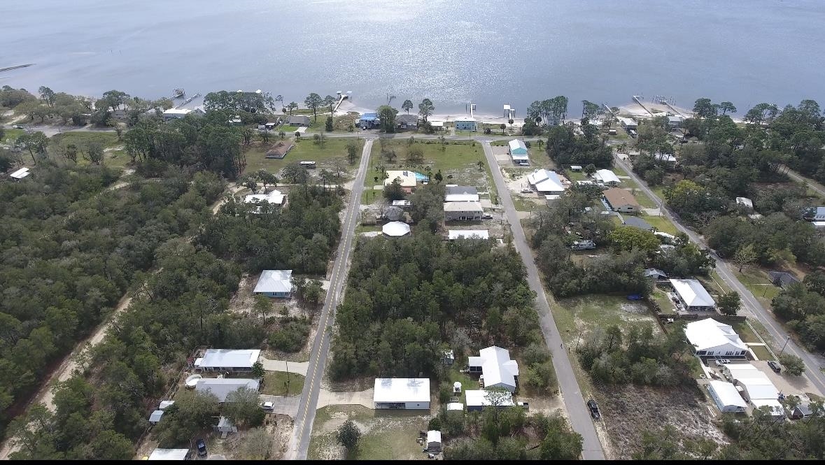 147 Illinois,LANARK VILLAGE,Florida 32323,Lots and land,Illinois,1,369525