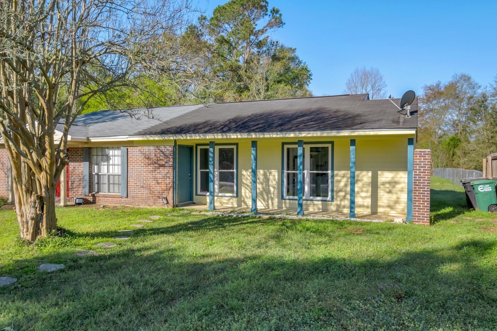 2582 Chateau Lane,TALLAHASSEE,Florida 32311,2 Bedrooms Bedrooms,1 BathroomBathrooms,Townhouse,2582 Chateau Lane,369739