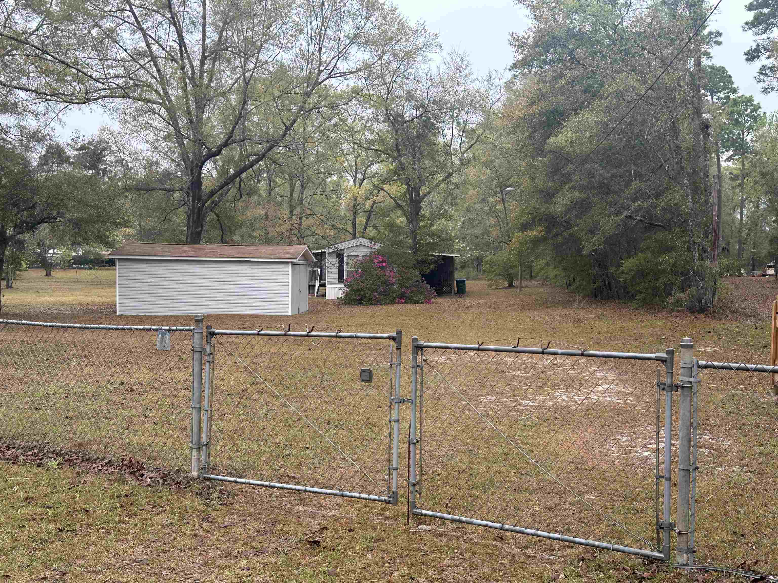 10 Wildcat Alley,CRAWFORDVILLE,Florida 32327,2 Bedrooms Bedrooms,2 BathroomsBathrooms,Manuf/mobile home,10 Wildcat Alley,369741