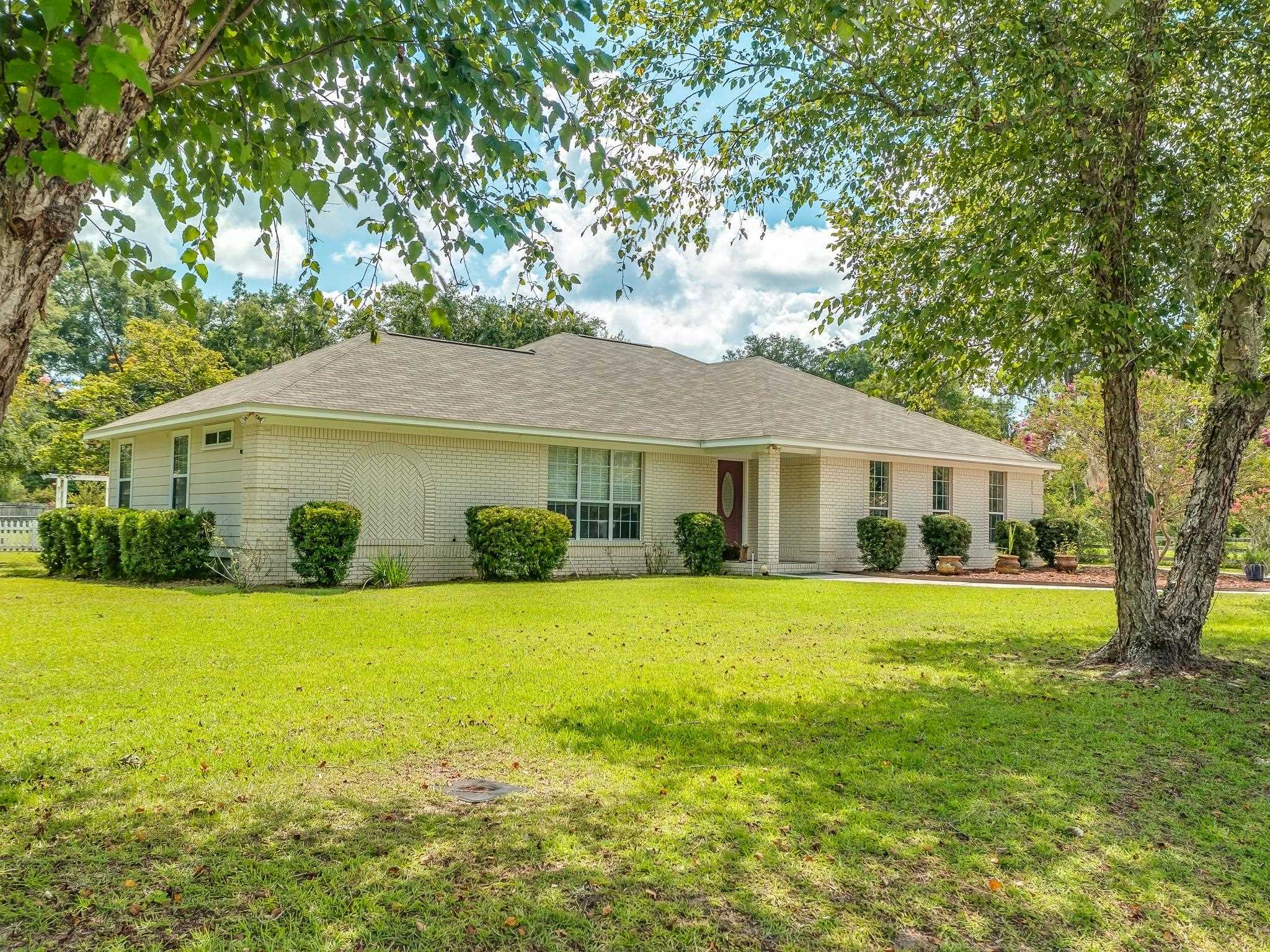 9 Crested Eagle Drive,CRAWFORDVILLE,Florida 32327,3 Bedrooms Bedrooms,2 BathroomsBathrooms,Detached single family,9 Crested Eagle Drive,362023