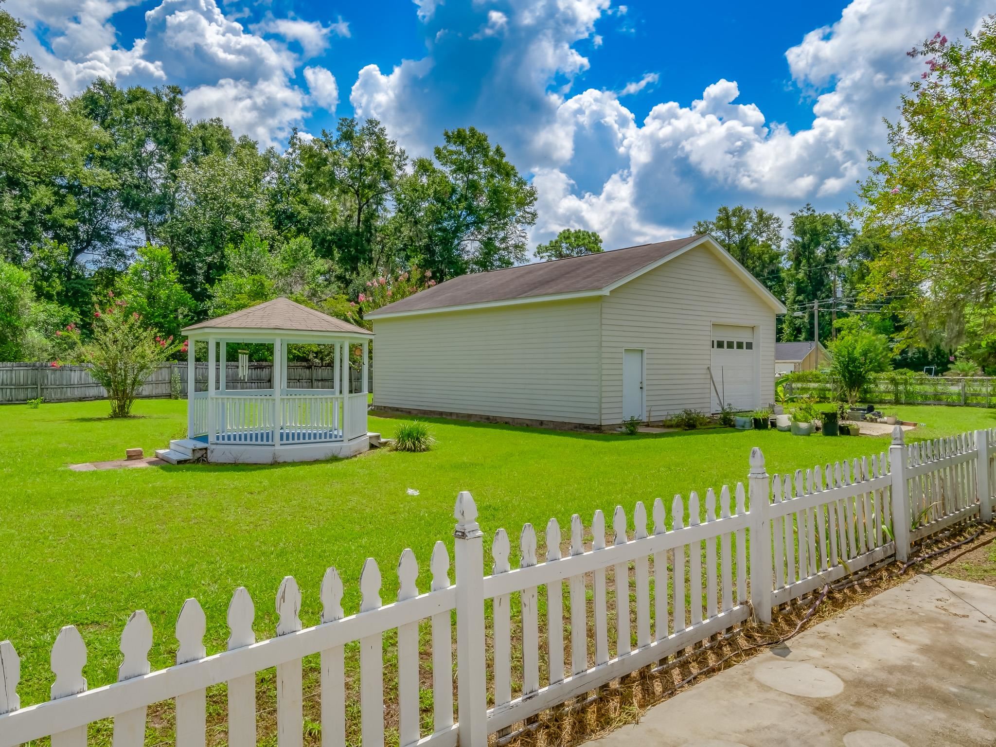 9 Crested Eagle Drive,CRAWFORDVILLE,Florida 32327,3 Bedrooms Bedrooms,2 BathroomsBathrooms,Detached single family,9 Crested Eagle Drive,362023