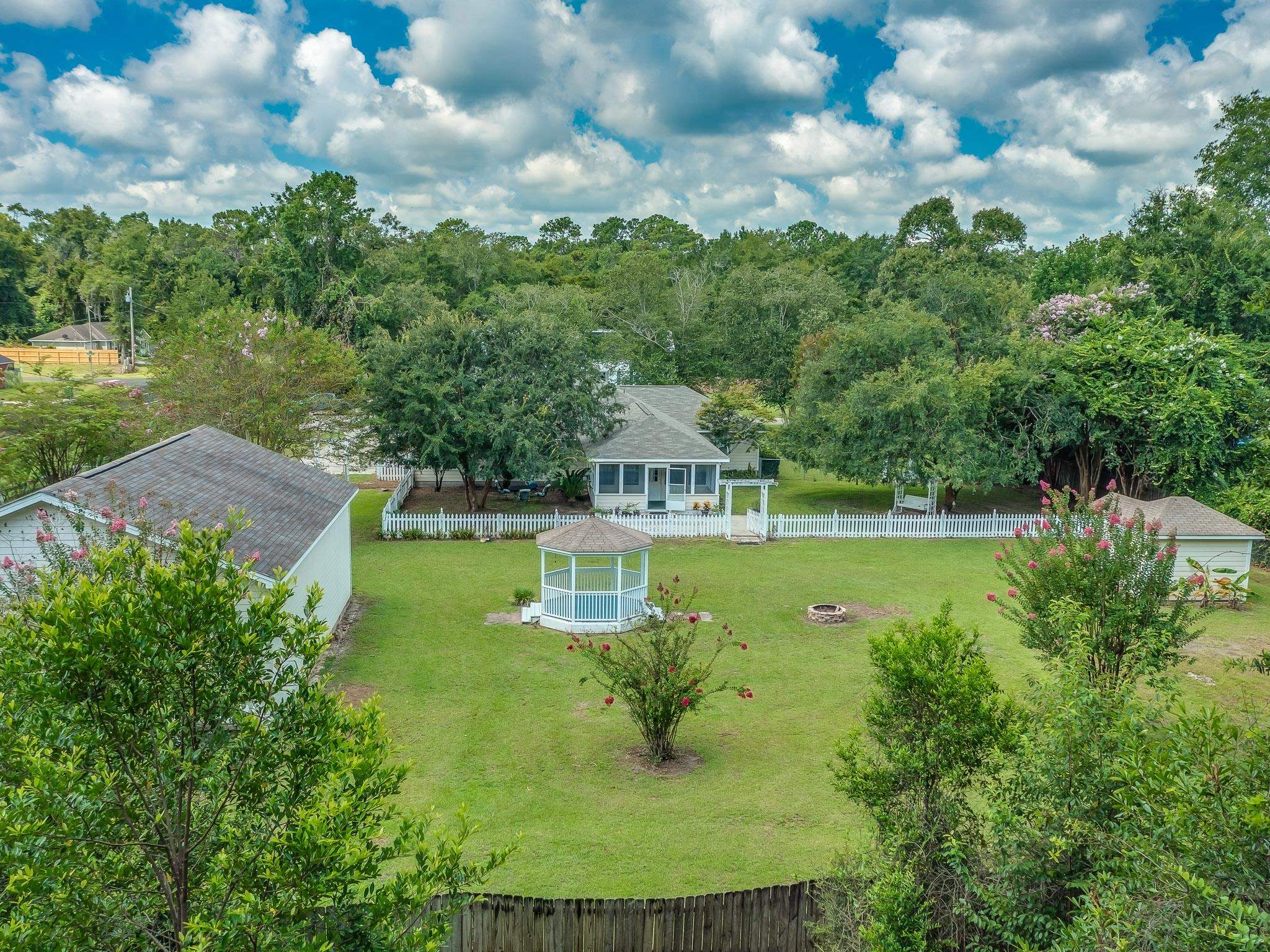 9 Crested Eagle Drive,CRAWFORDVILLE,Florida 32327,3 Bedrooms Bedrooms,2 BathroomsBathrooms,Detached single family,9 Crested Eagle Drive,362023