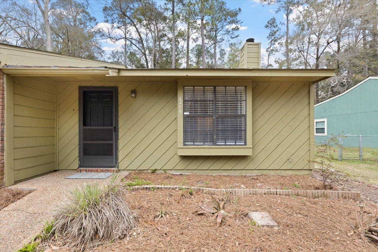 2208 Victory Garden Lane,TALLAHASSEE,Florida 32301,2 Bedrooms Bedrooms,1 BathroomBathrooms,Townhouse,2208 Victory Garden Lane,369291