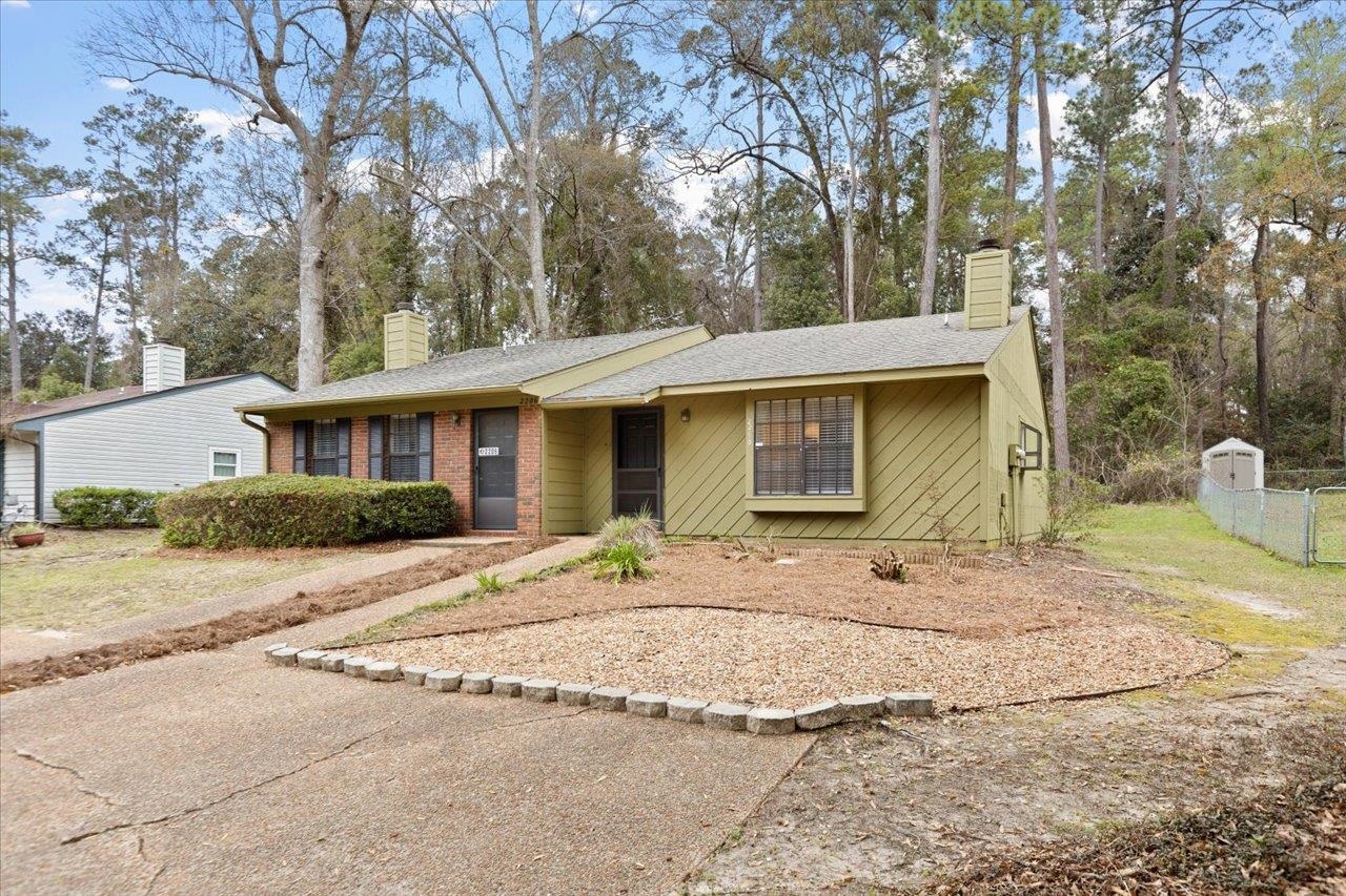 2208 Victory Garden Lane,TALLAHASSEE,Florida 32301,2 Bedrooms Bedrooms,1 BathroomBathrooms,Townhouse,2208 Victory Garden Lane,369291