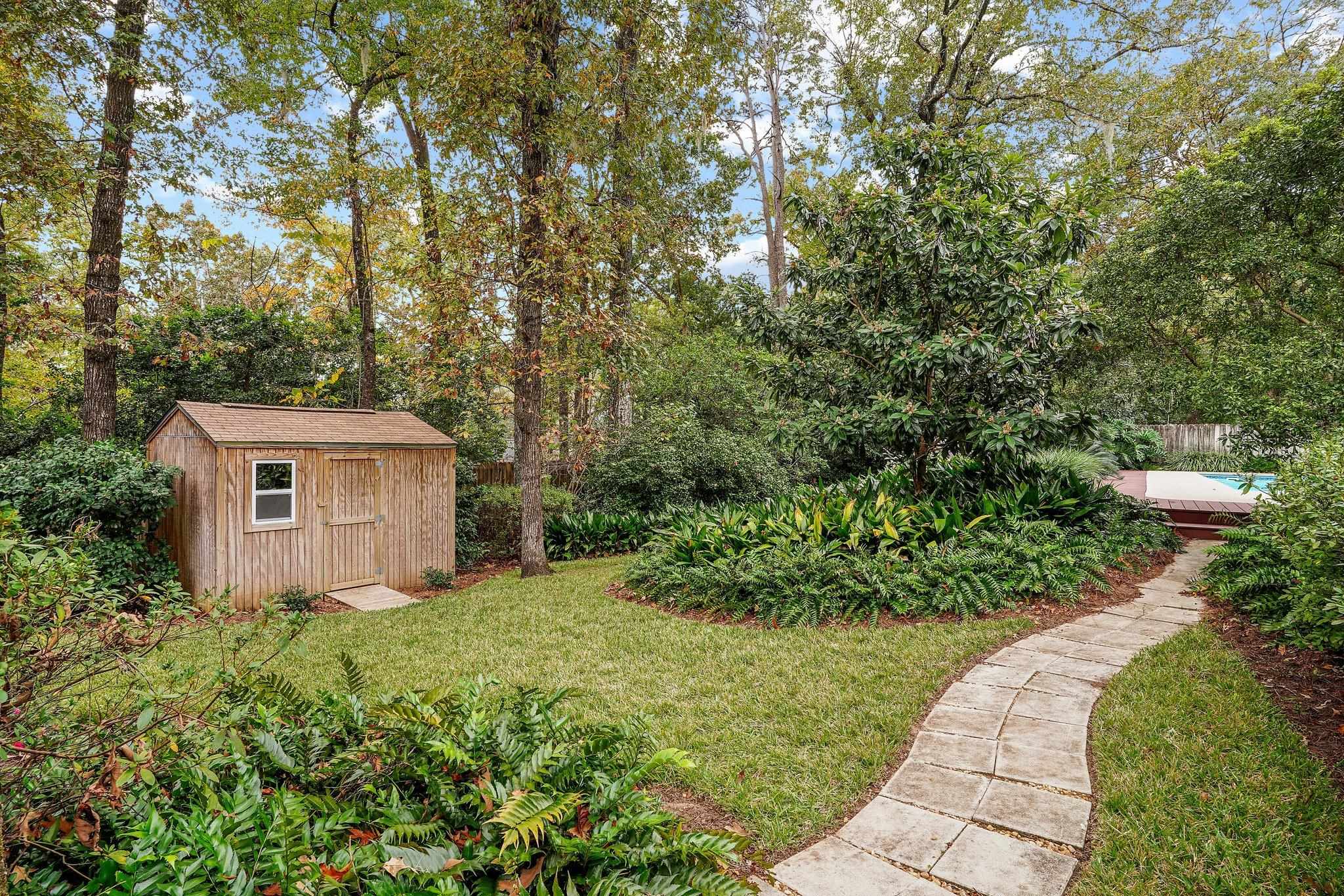 2409 Oakdale Street,TALLAHASSEE,Florida 32308,5 Bedrooms Bedrooms,3 BathroomsBathrooms,Detached single family,2409 Oakdale Street,365686