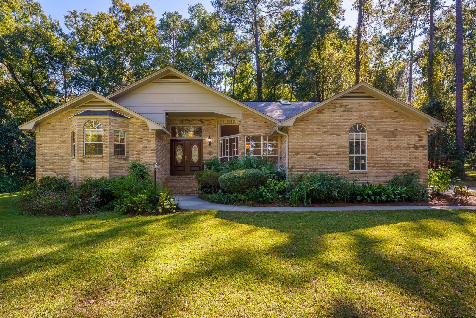3549 Lakeshore Drive,TALLAHASSEE,Florida 32312,3 Bedrooms Bedrooms,2 BathroomsBathrooms,Detached single family,3549 Lakeshore Drive,365688