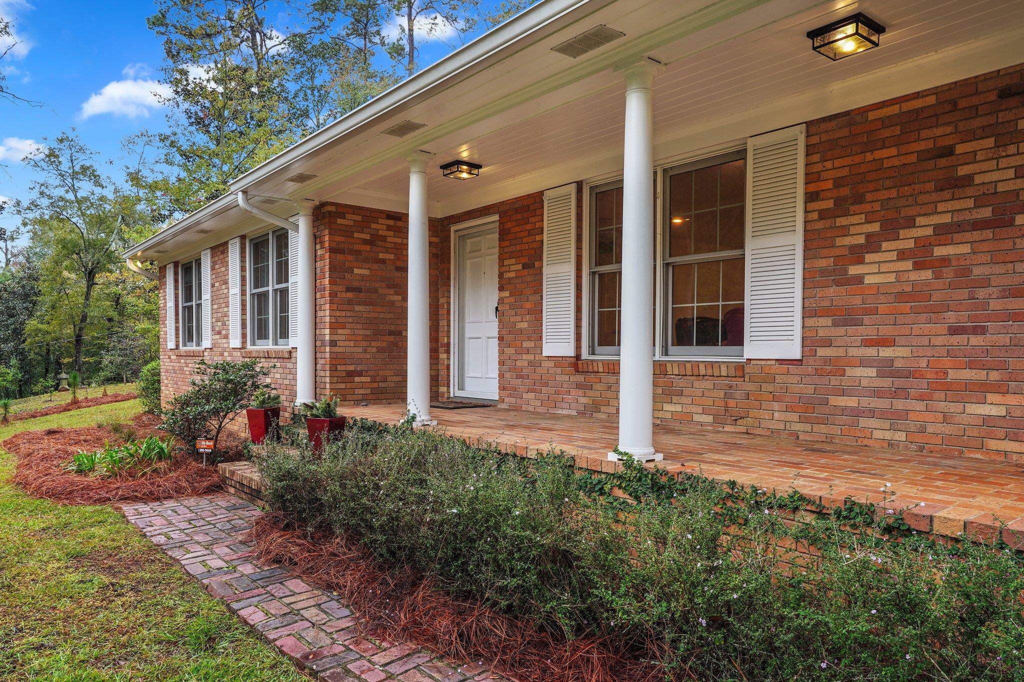 516 Middlebrooks Circle,TALLAHASSEE,Florida 32312,3 Bedrooms Bedrooms,2 BathroomsBathrooms,Detached single family,516 Middlebrooks Circle,369306