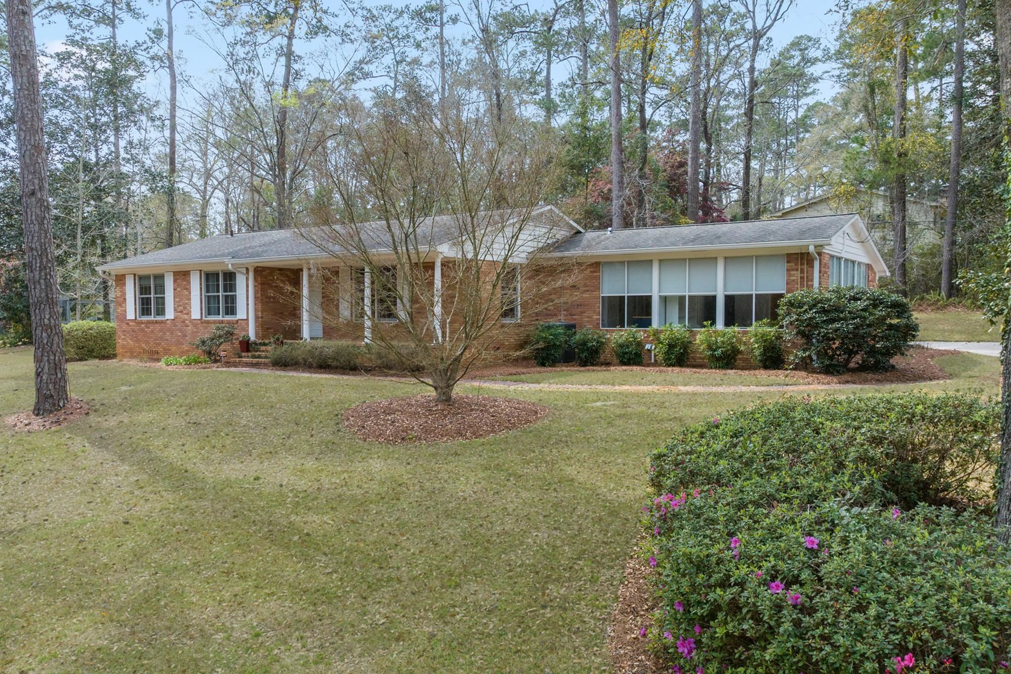 516 Middlebrooks Circle,TALLAHASSEE,Florida 32312,3 Bedrooms Bedrooms,2 BathroomsBathrooms,Detached single family,516 Middlebrooks Circle,369308