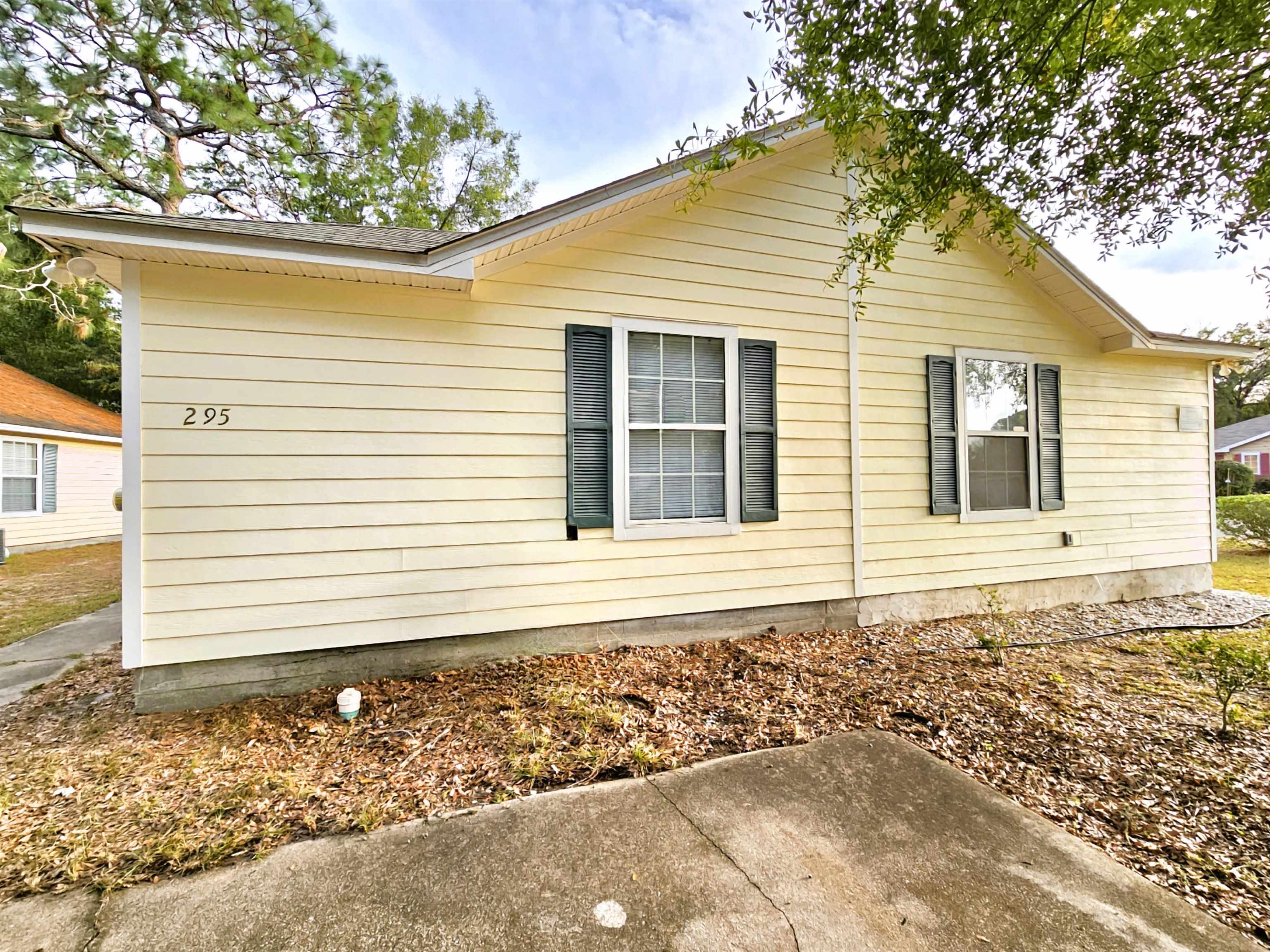 295 CARTERWOOD Drive,TALLAHASSEE,Florida 32305,3 Bedrooms Bedrooms,2 BathroomsBathrooms,Townhouse,295 CARTERWOOD Drive,365935