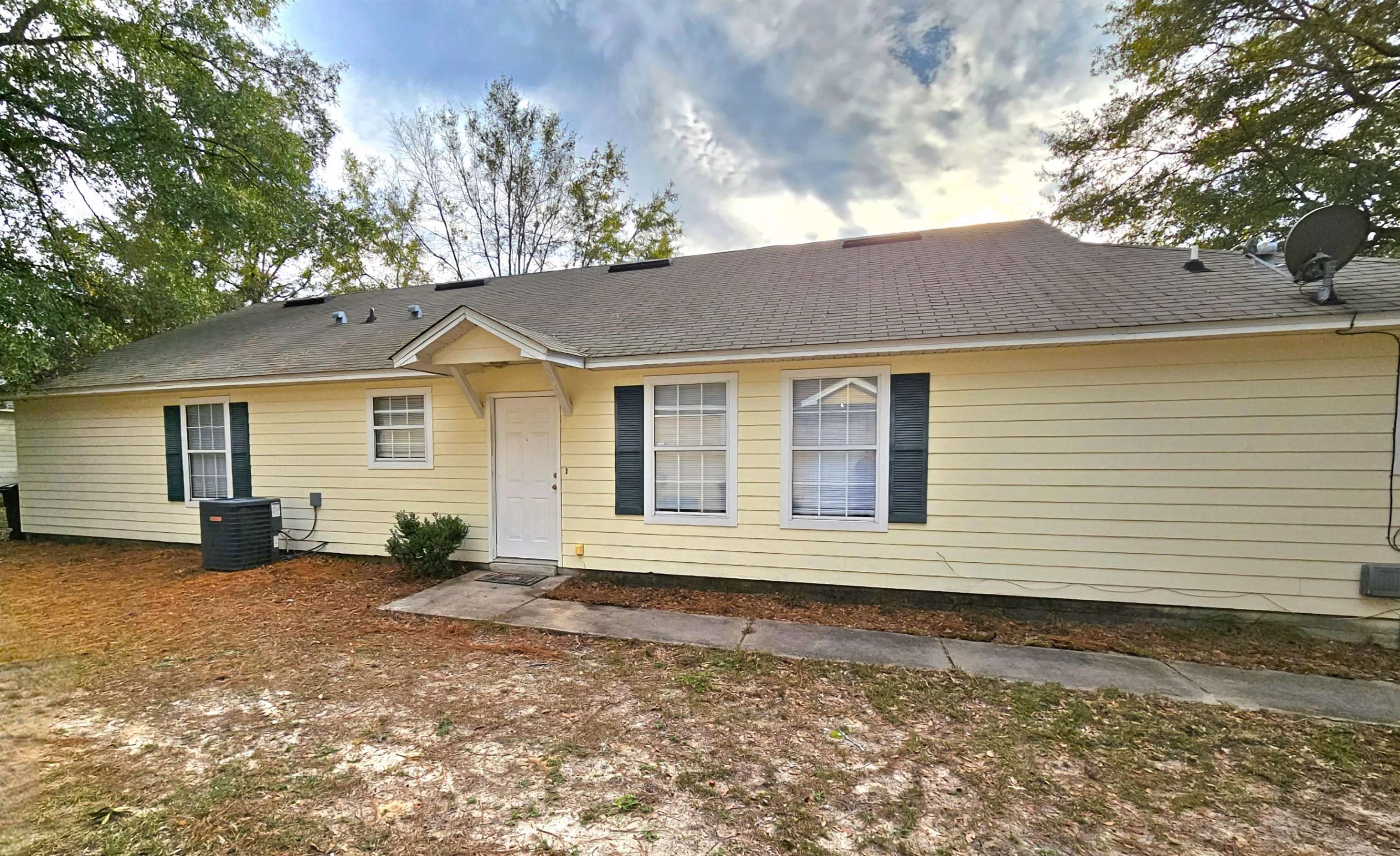 295 CARTERWOOD Drive,TALLAHASSEE,Florida 32305,3 Bedrooms Bedrooms,2 BathroomsBathrooms,Townhouse,295 CARTERWOOD Drive,365935