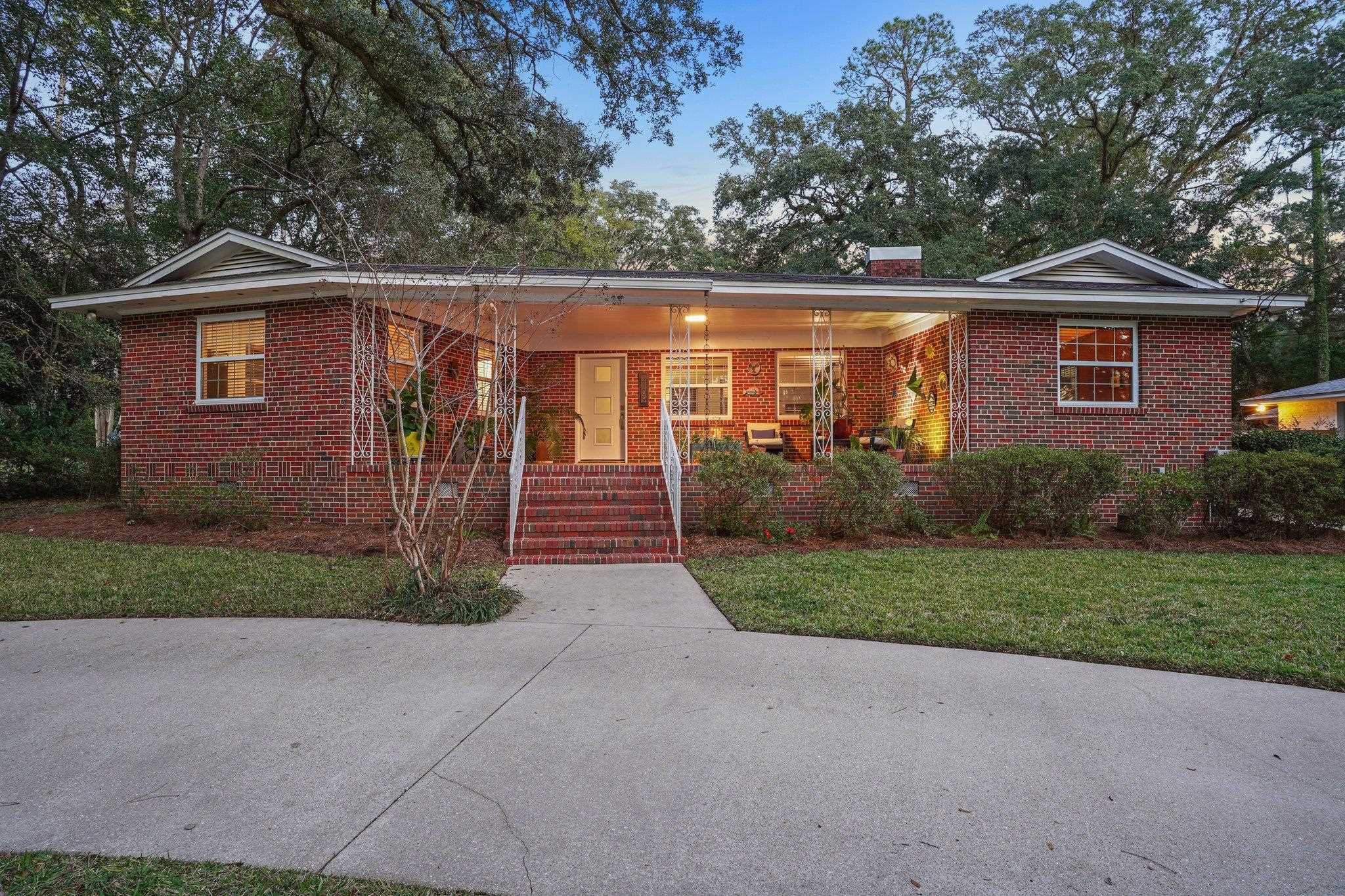 2109 Spence Avenue,TALLAHASSEE,Florida 32308,3 Bedrooms Bedrooms,2 BathroomsBathrooms,Detached single family,2109 Spence Avenue,369849