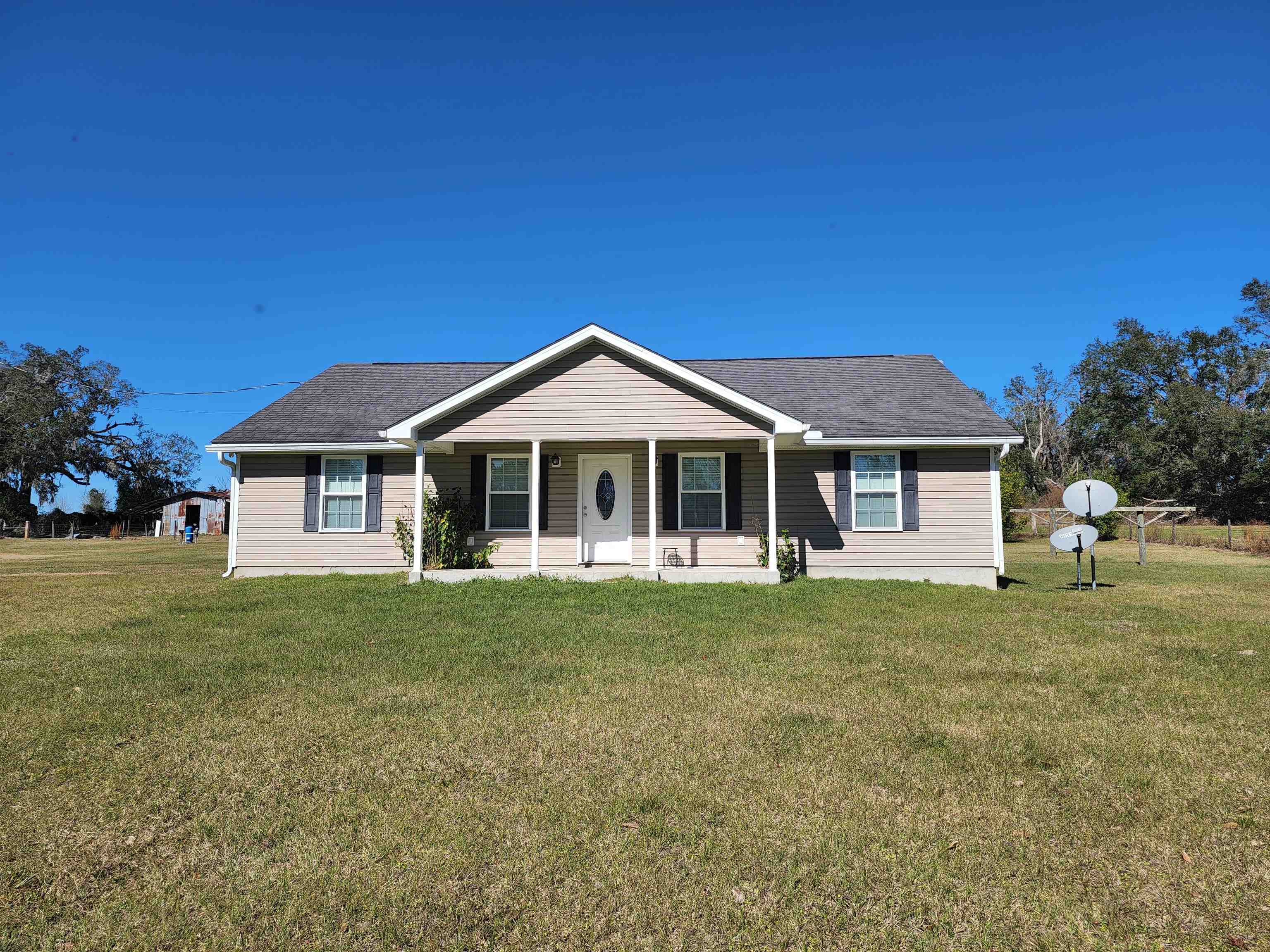 850 SW Moseley Hall Road,MADISON,Florida 32340,3 Bedrooms Bedrooms,2 BathroomsBathrooms,Detached single family,850 SW Moseley Hall Road,368286