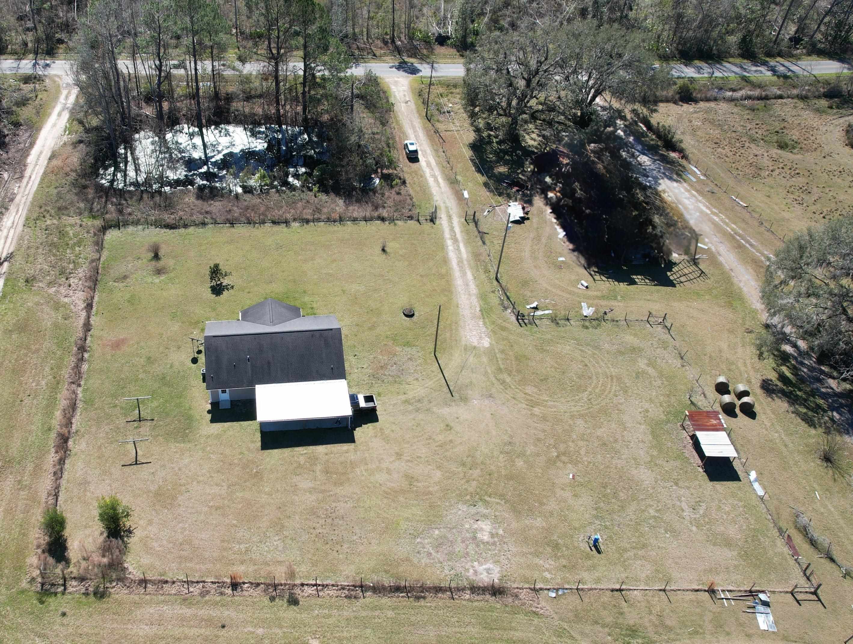 850 SW Moseley Hall Road,MADISON,Florida 32340,3 Bedrooms Bedrooms,2 BathroomsBathrooms,Detached single family,850 SW Moseley Hall Road,368286