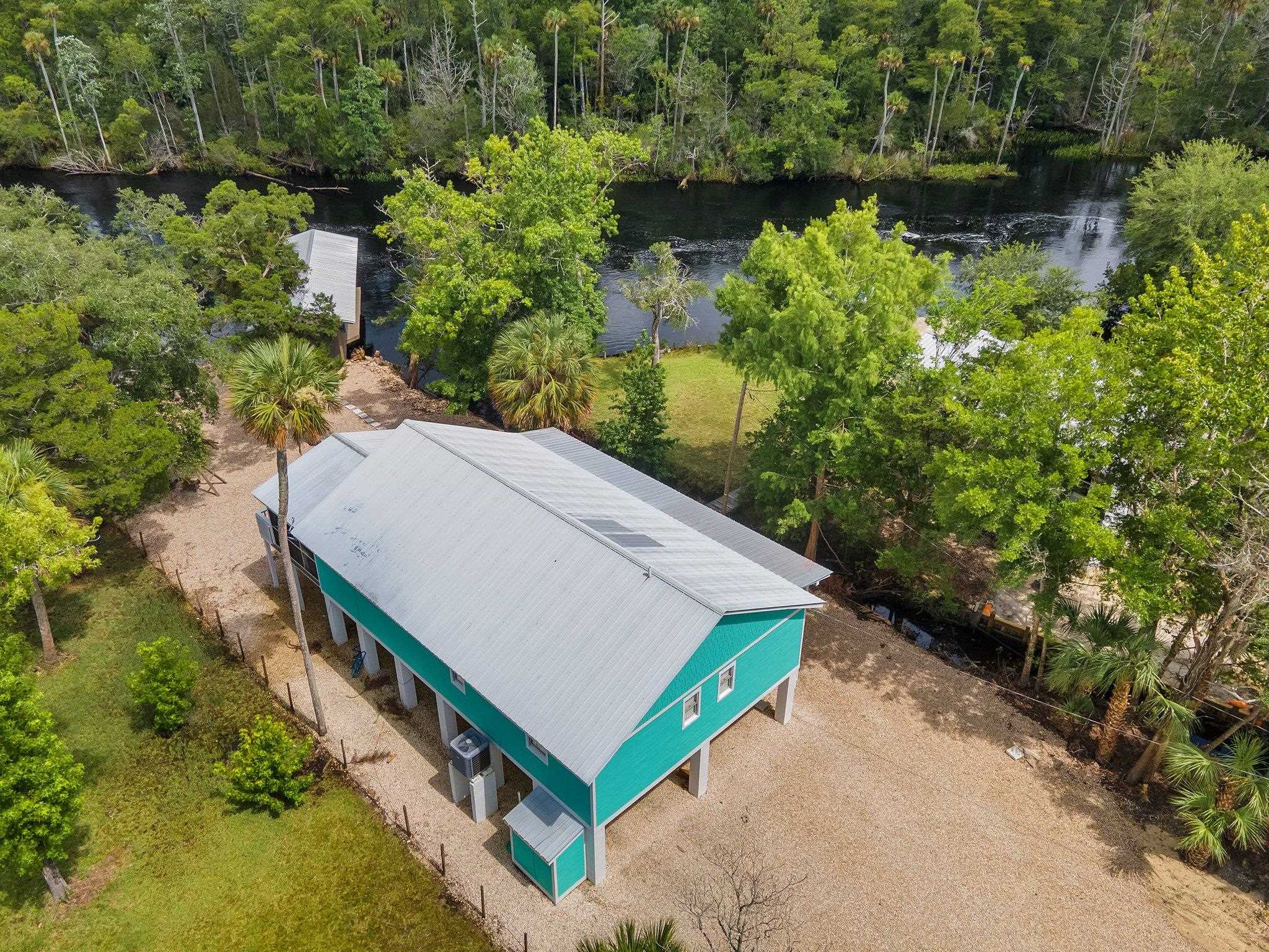 1200 NE Hwy 51,STEINHATCHEE,Florida 32359,3 Bedrooms Bedrooms,2 BathroomsBathrooms,Detached single family,1200 NE Hwy 51,368291