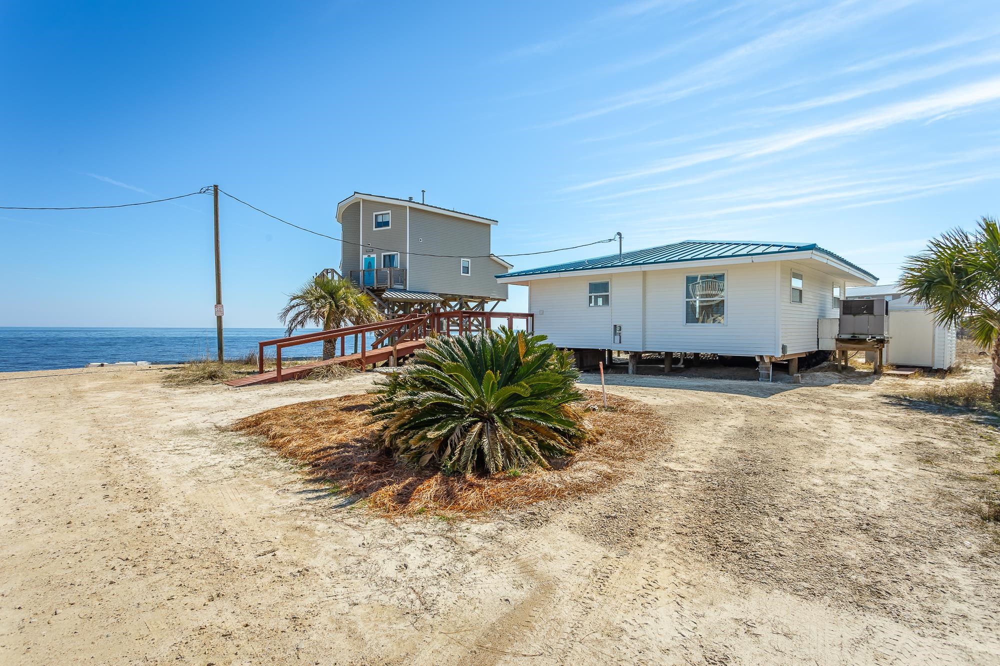 12 Bass Street,ALLIGATOR POINT,Florida 32346,2 Bedrooms Bedrooms,1 BathroomBathrooms,Detached single family,12 Bass Street,368293