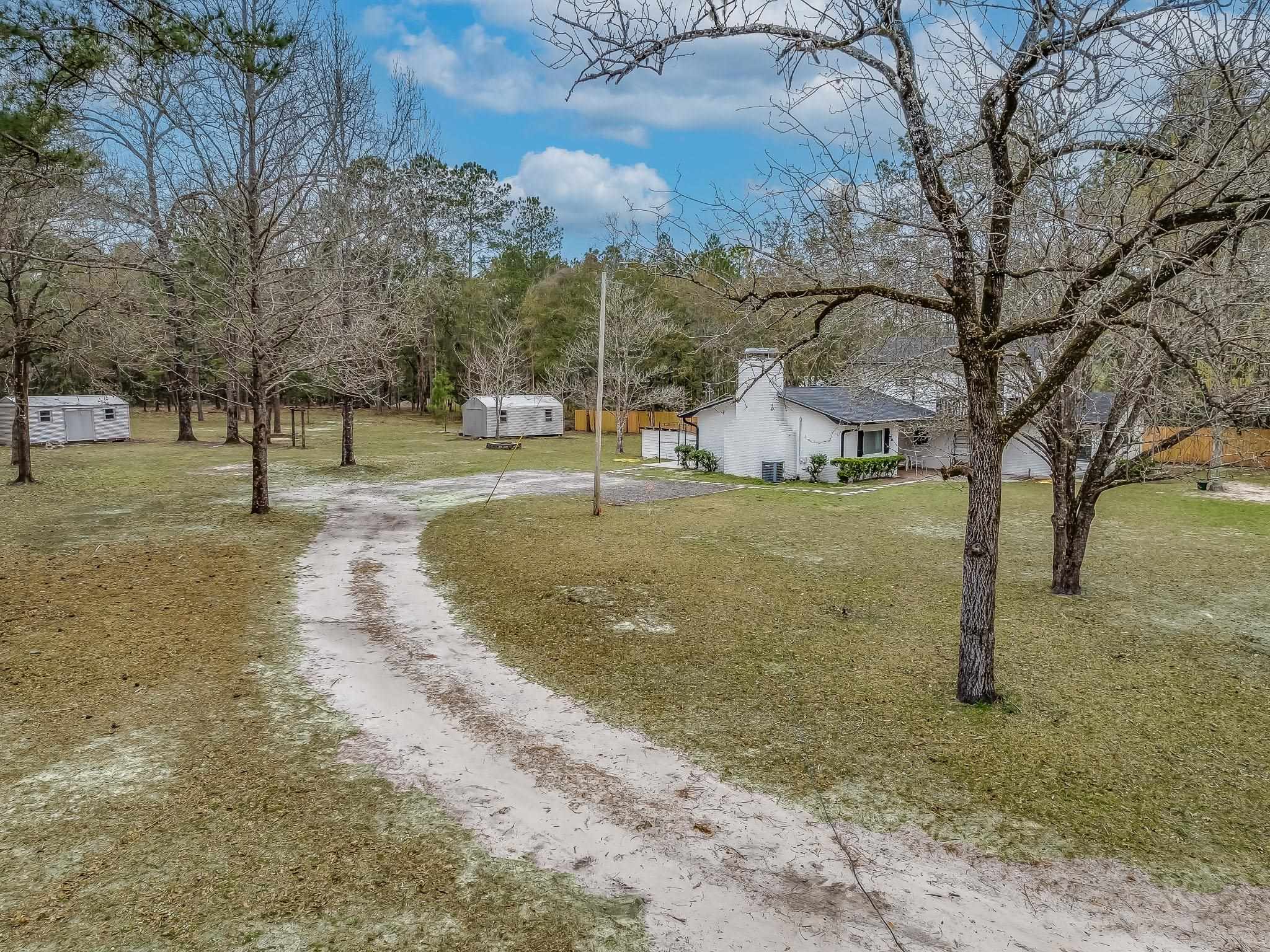 121 Circle G Ranch Drive,CRAWFORDVILLE,Florida 32323-7,3 Bedrooms Bedrooms,2 BathroomsBathrooms,Detached single family,121 Circle G Ranch Drive,369856