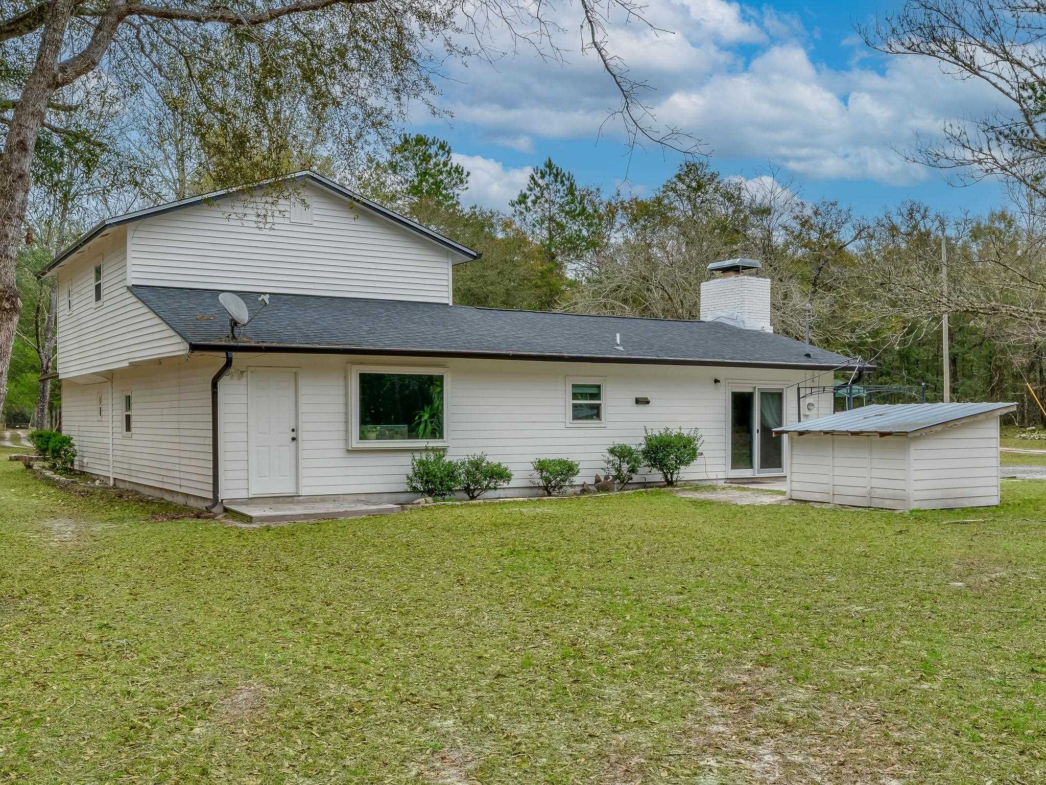 121 Circle G Ranch Drive,CRAWFORDVILLE,Florida 32323-7,3 Bedrooms Bedrooms,2 BathroomsBathrooms,Detached single family,121 Circle G Ranch Drive,369856