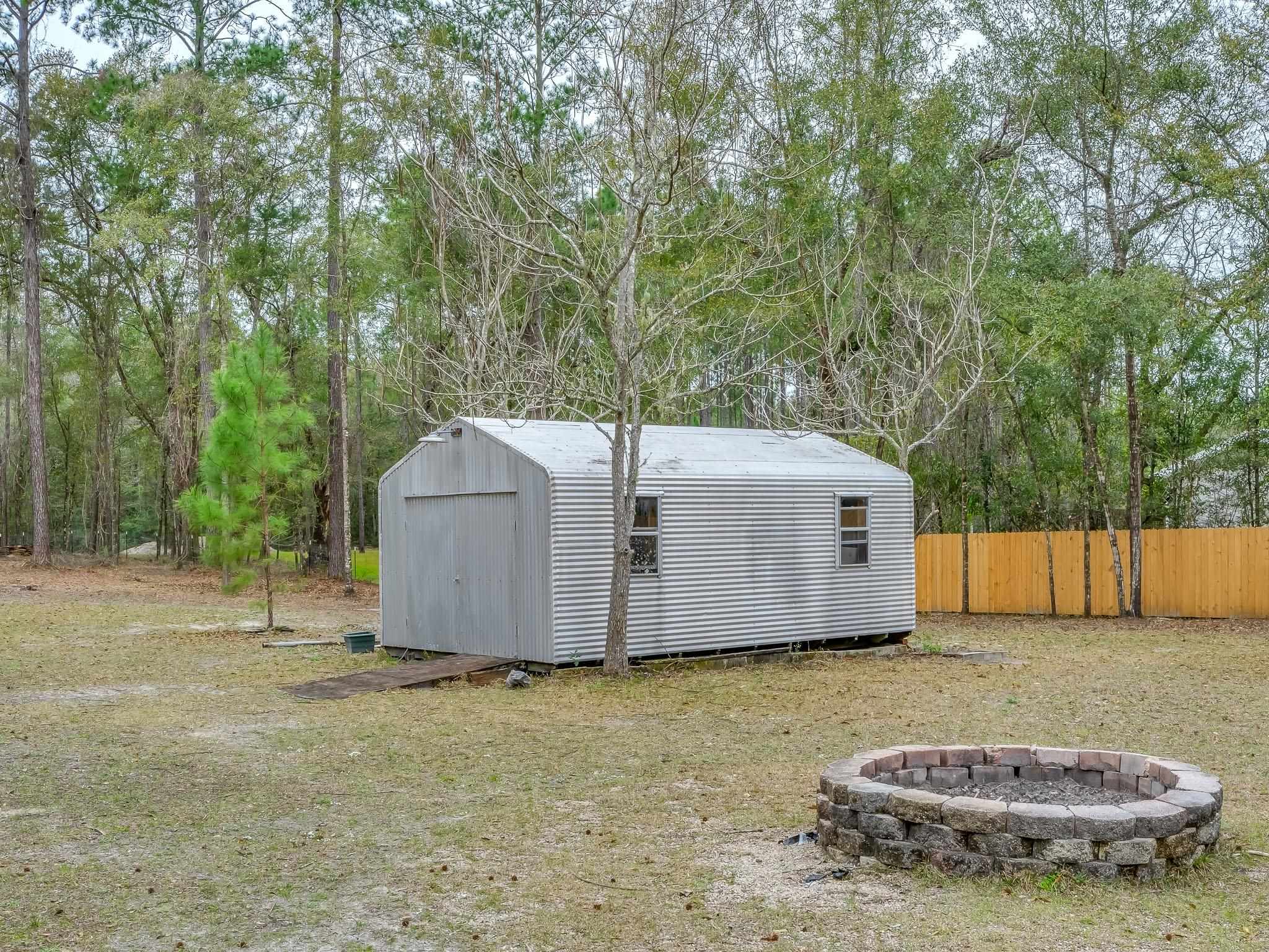 121 Circle G Ranch Drive,CRAWFORDVILLE,Florida 32323-7,3 Bedrooms Bedrooms,2 BathroomsBathrooms,Detached single family,121 Circle G Ranch Drive,369856