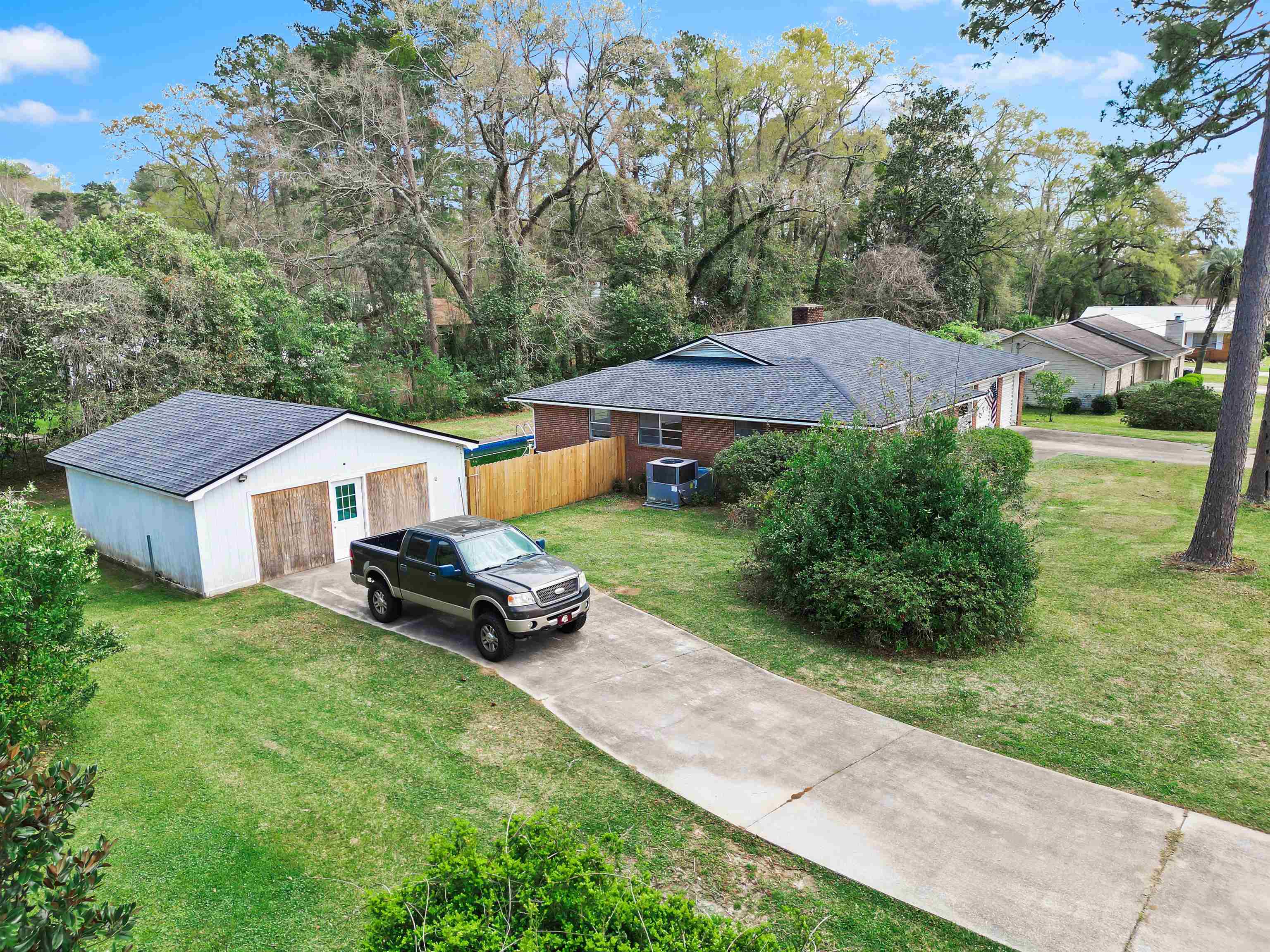 1111 Bonnie Drive,TALLAHASSEE,Florida 32304,3 Bedrooms Bedrooms,2 BathroomsBathrooms,Detached single family,1111 Bonnie Drive,369382